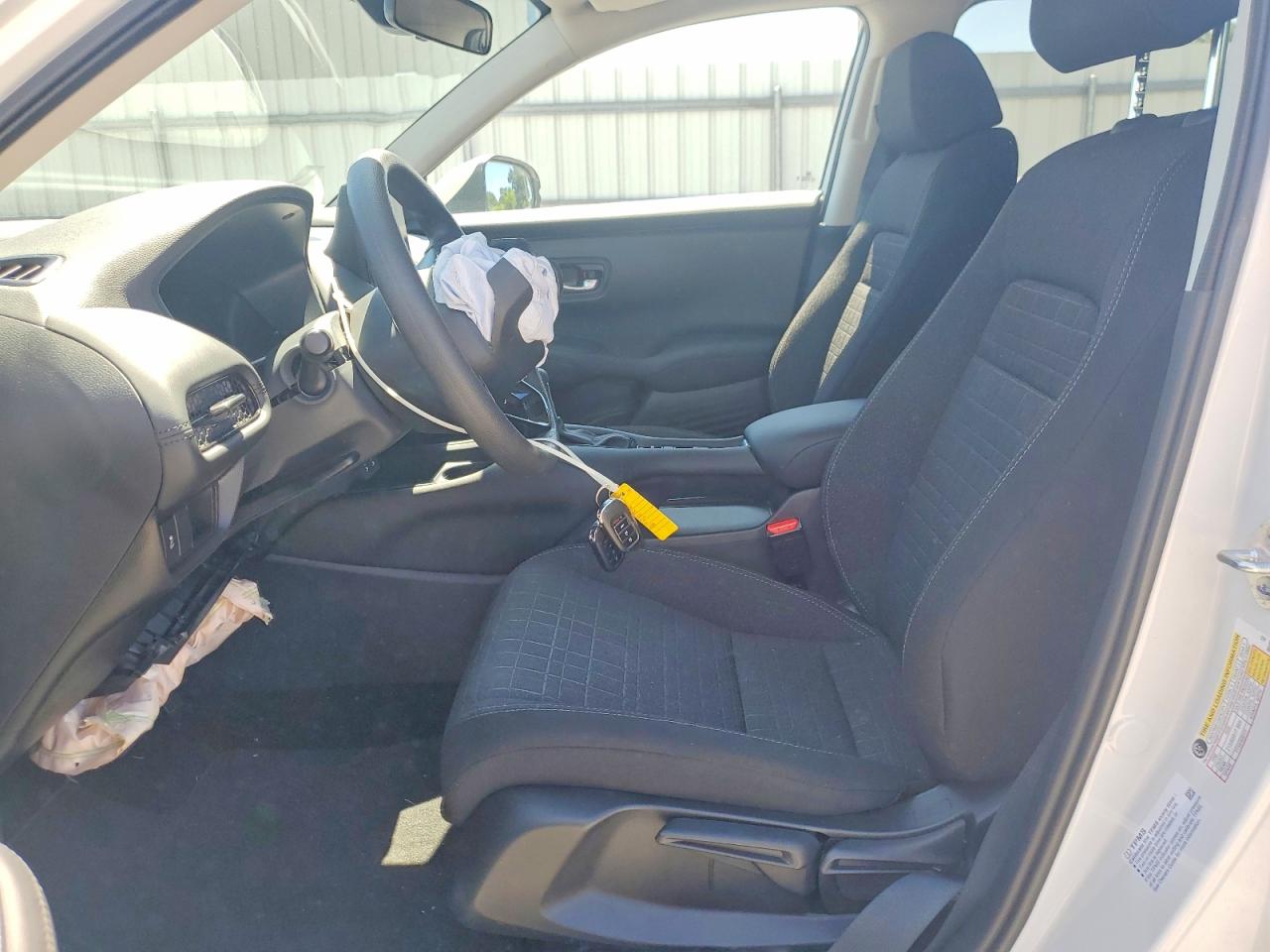 2026 Honda Hr-v Lx White vin: 3CZRZ2H36TM725217