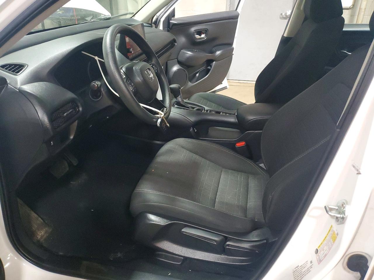 2023 Honda Hr-v Lx White vin: 3CZRZ2H37PM741206