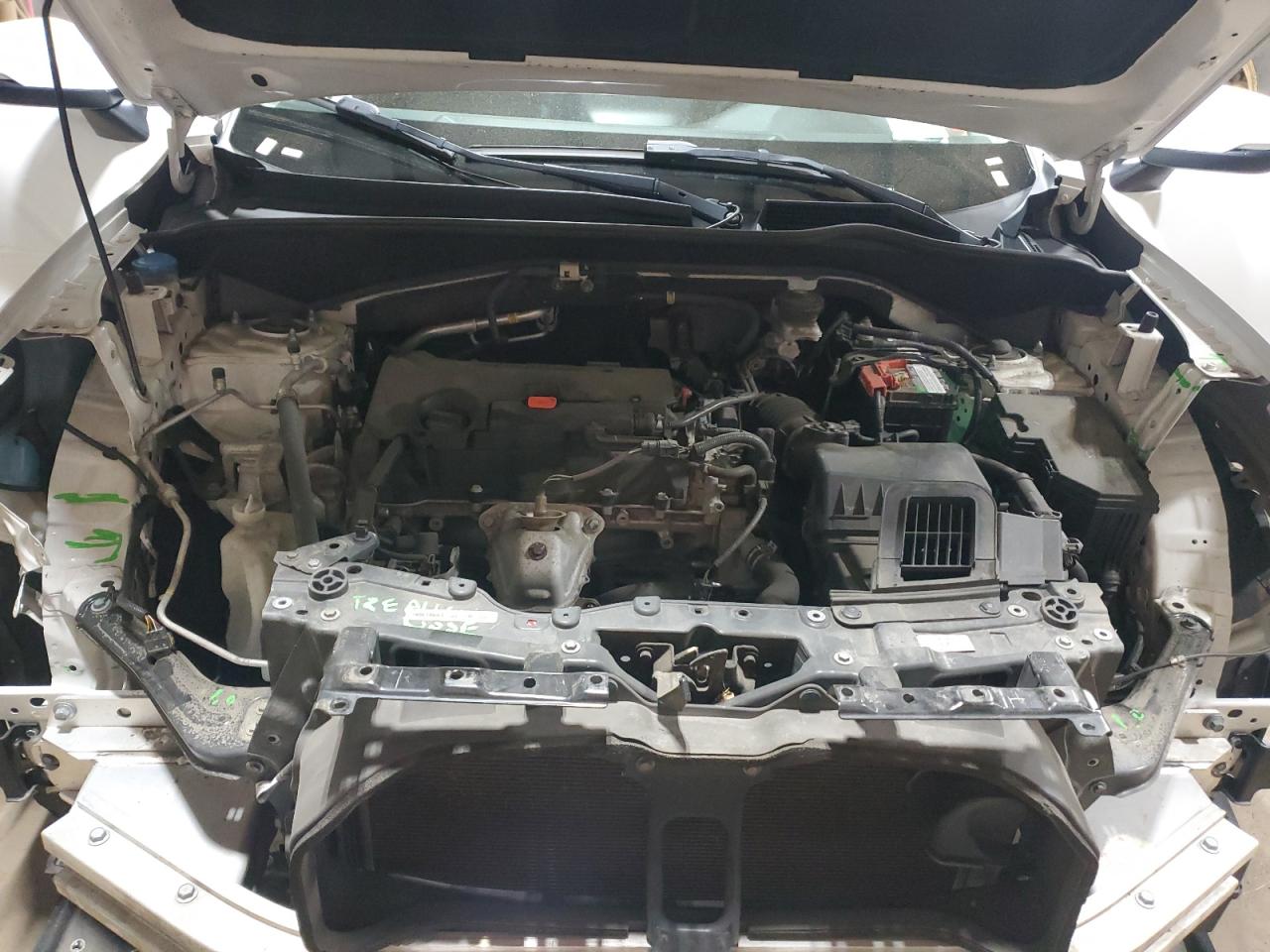 2023 Honda Hr-v Lx White vin: 3CZRZ2H37PM741206 Damage: Right Apron, Kinked, 5 To 6 Inches