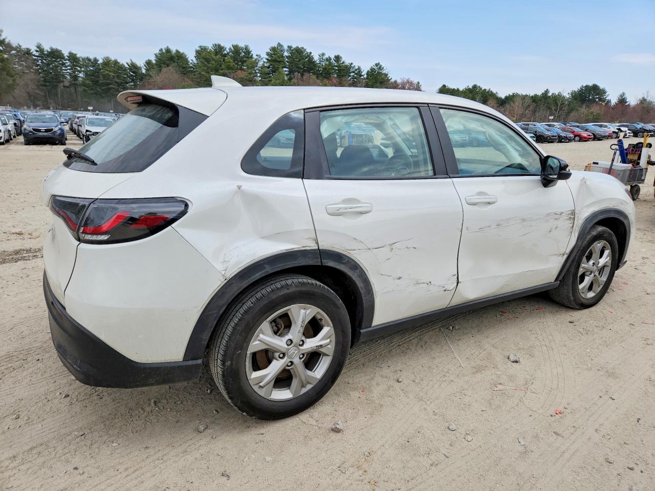 2025 Honda Hr-v Lx White vin: 3CZRZ2H38SM761733