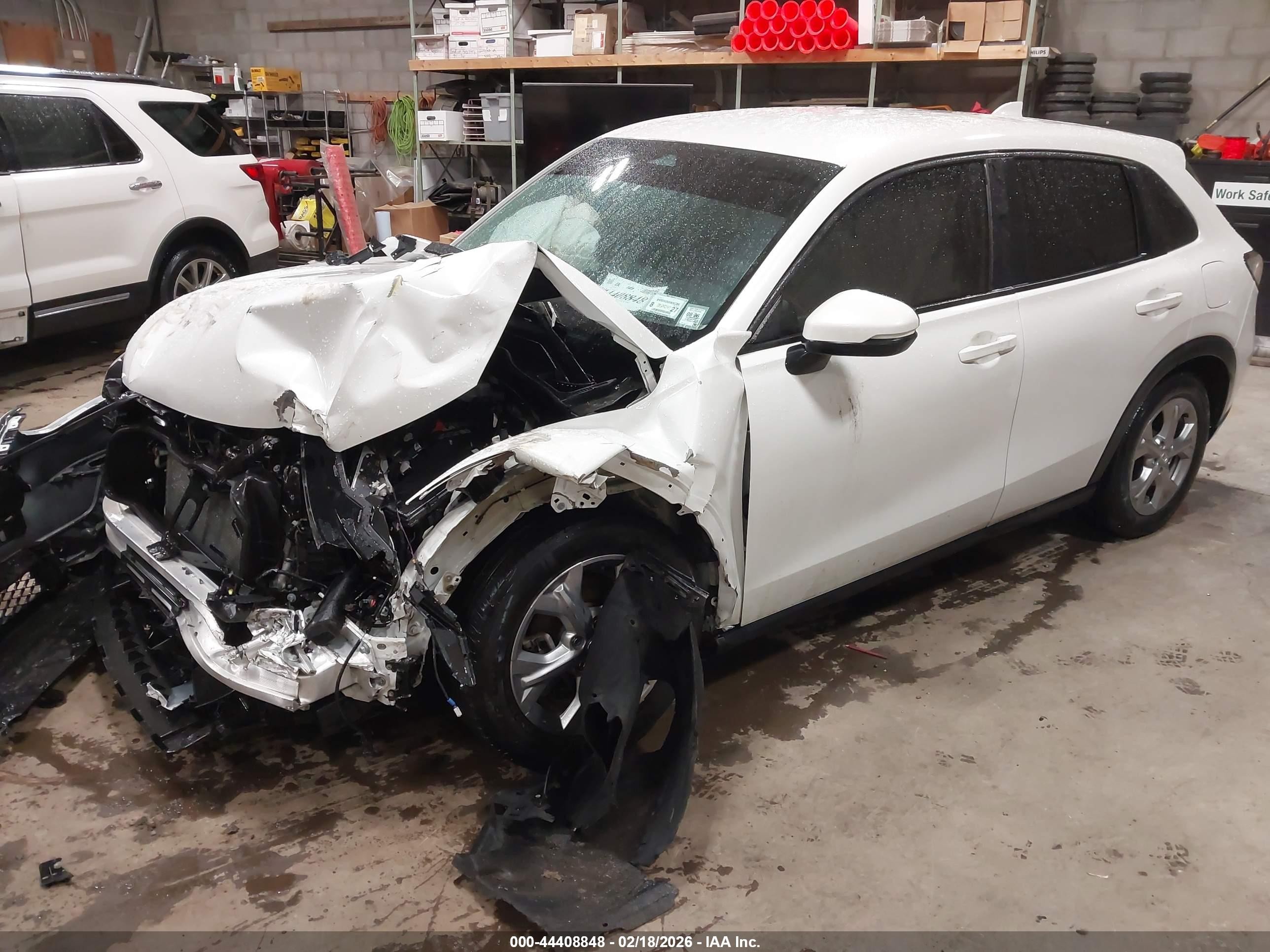 2023 Honda Hr-v Awd Lx White vin: 3CZRZ2H39PM703301