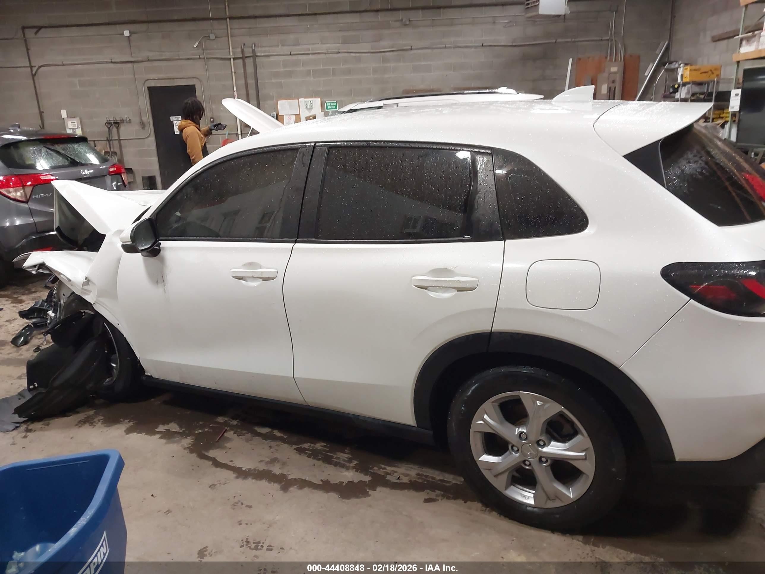 2023 Honda Hr-v Awd Lx White vin: 3CZRZ2H39PM703301