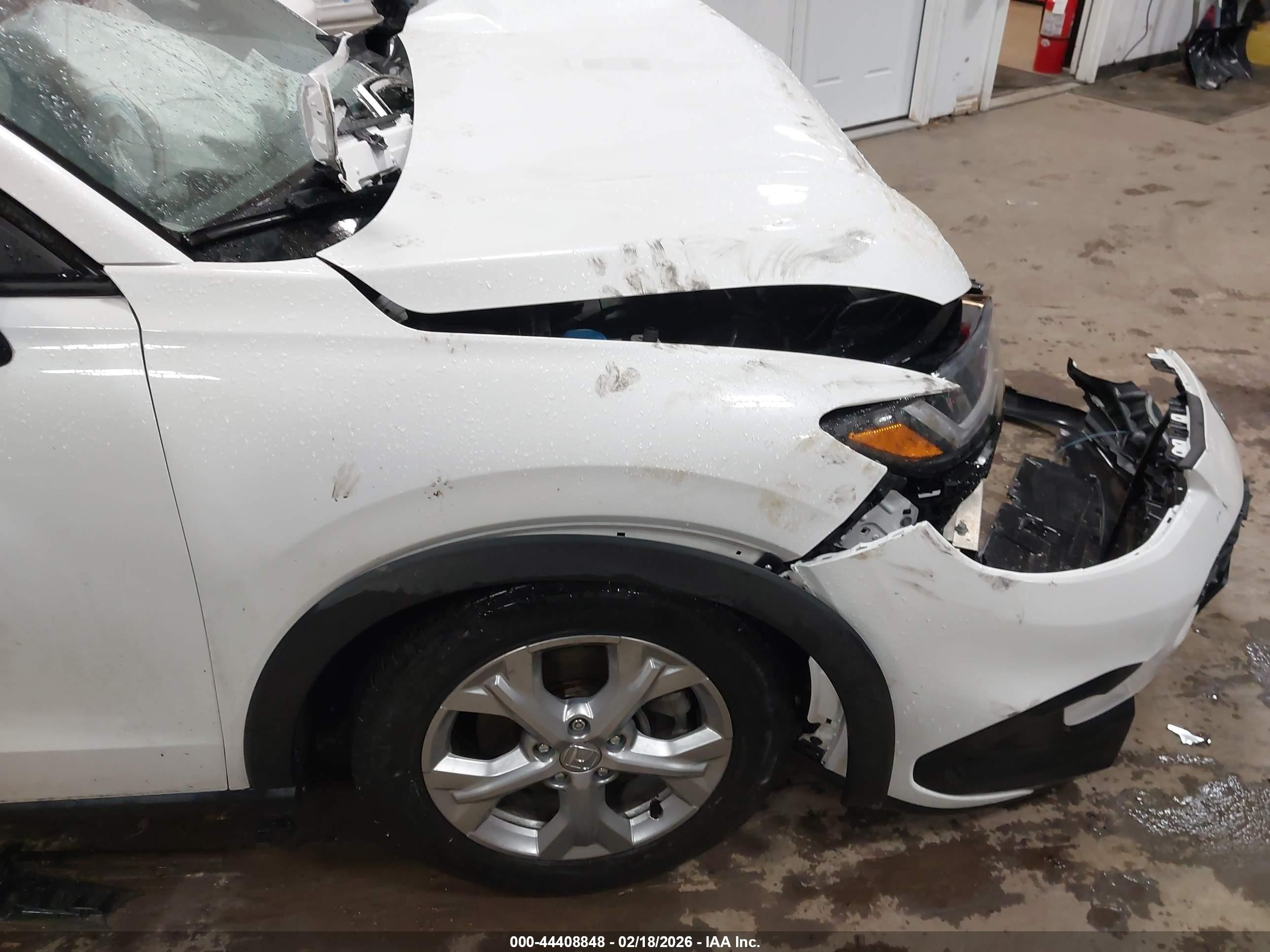 2023 Honda Hr-v Awd Lx White vin: 3CZRZ2H39PM703301