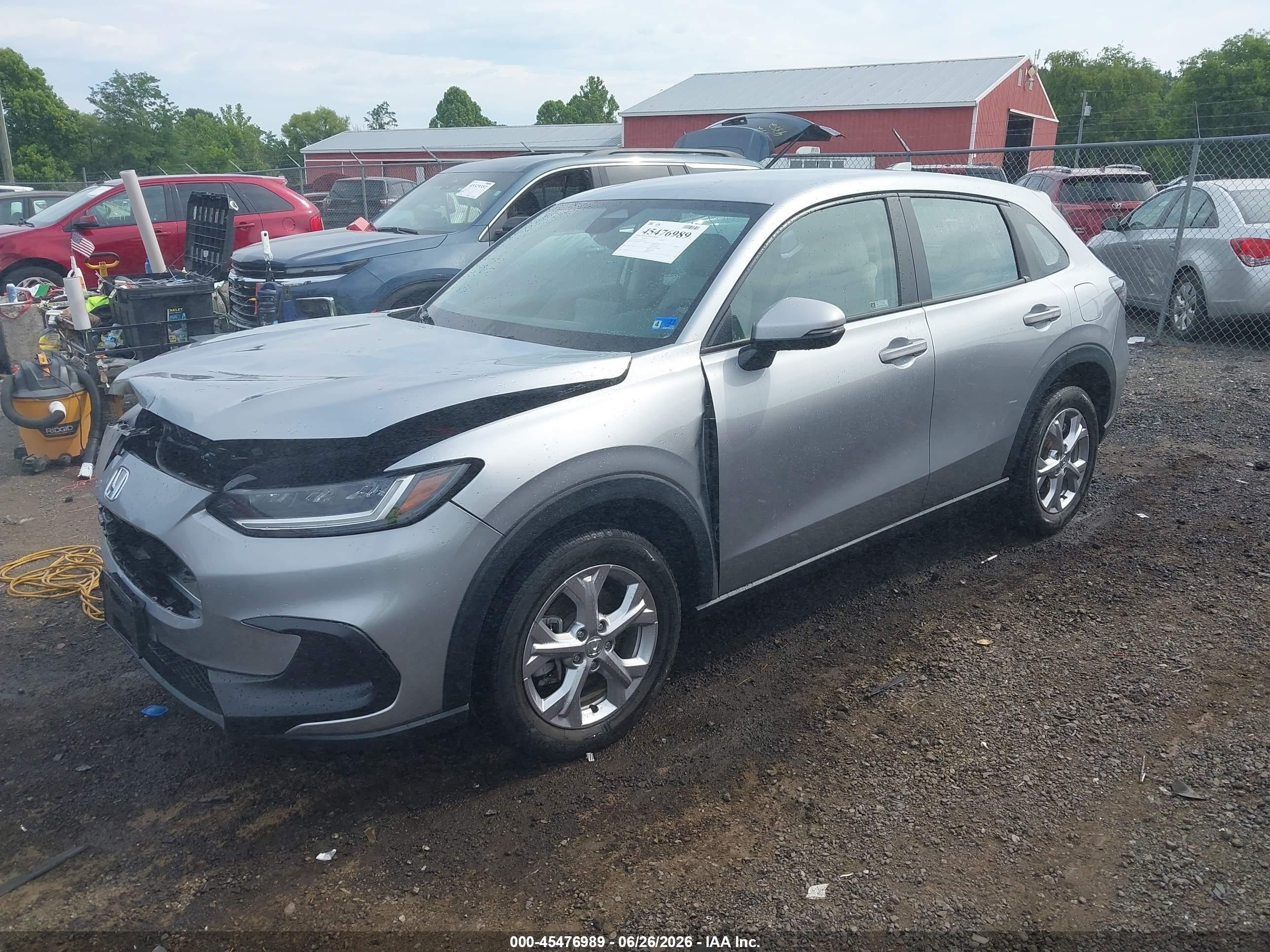 2024 Honda Hr-v Awd Lx Silver vin: 3CZRZ2H3XRM736780