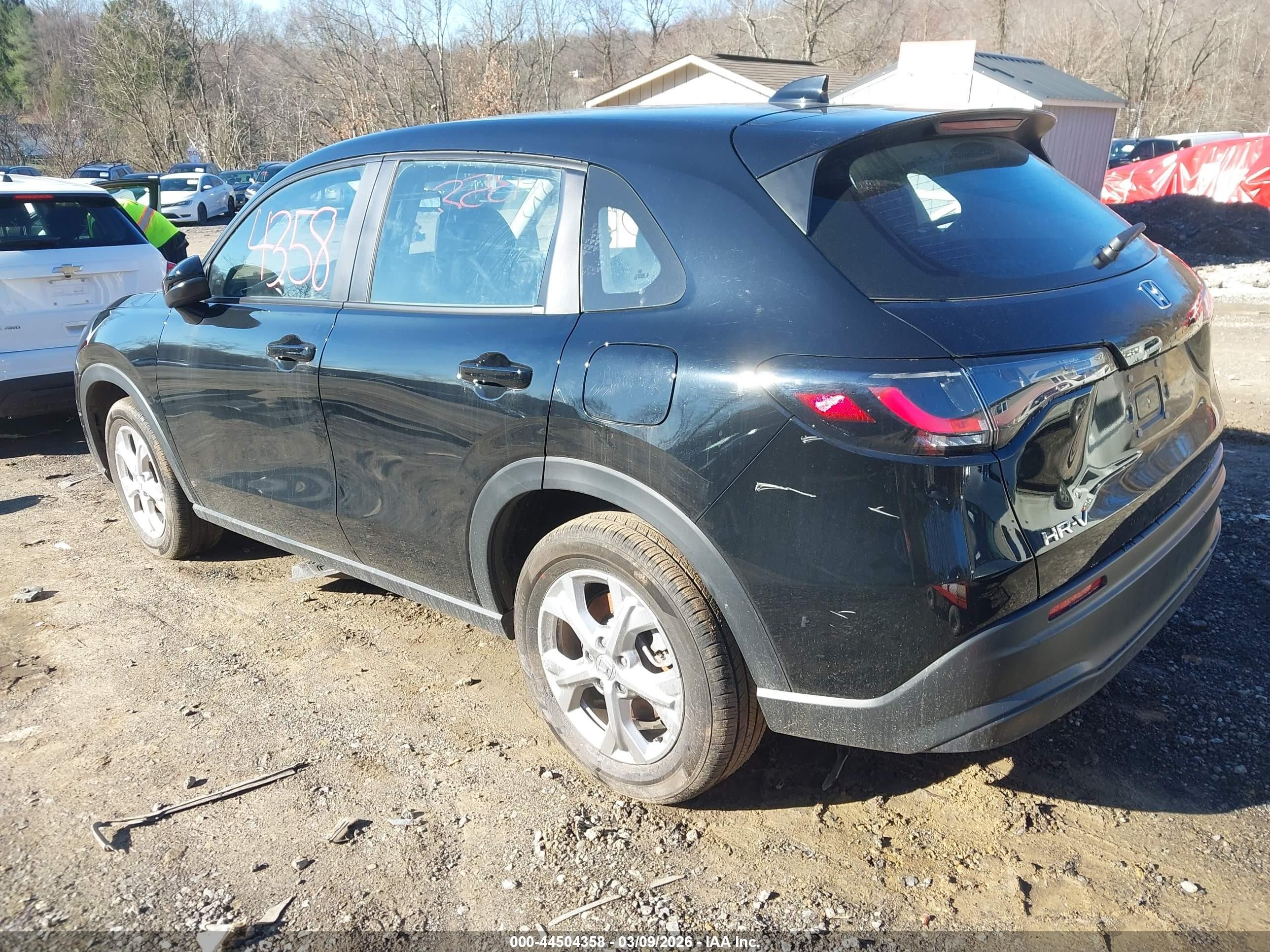 2025 Honda Hr-v Awd Lx Black vin: 3CZRZ2H3XSM784320