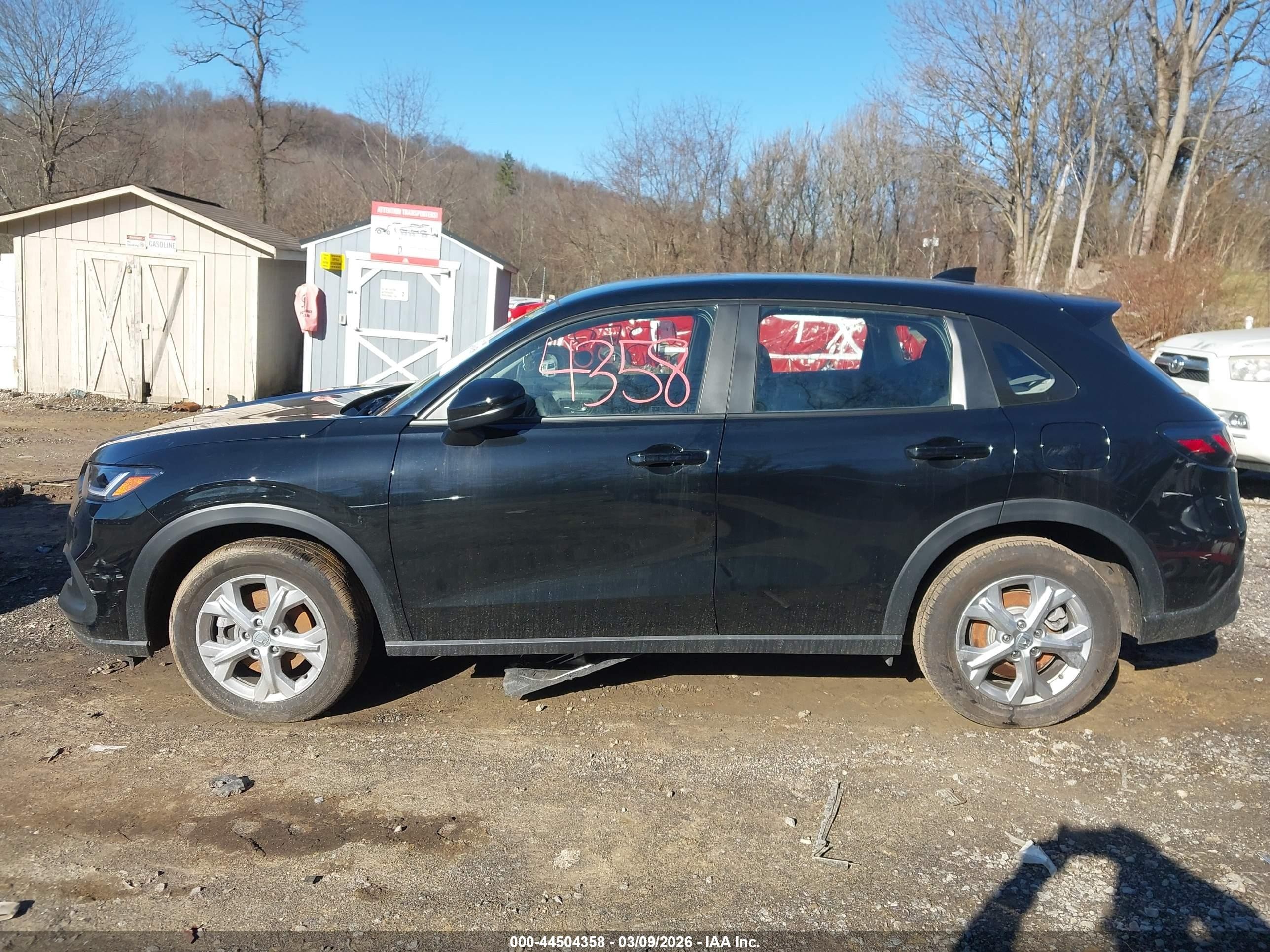 2025 Honda Hr-v Awd Lx Black vin: 3CZRZ2H3XSM784320