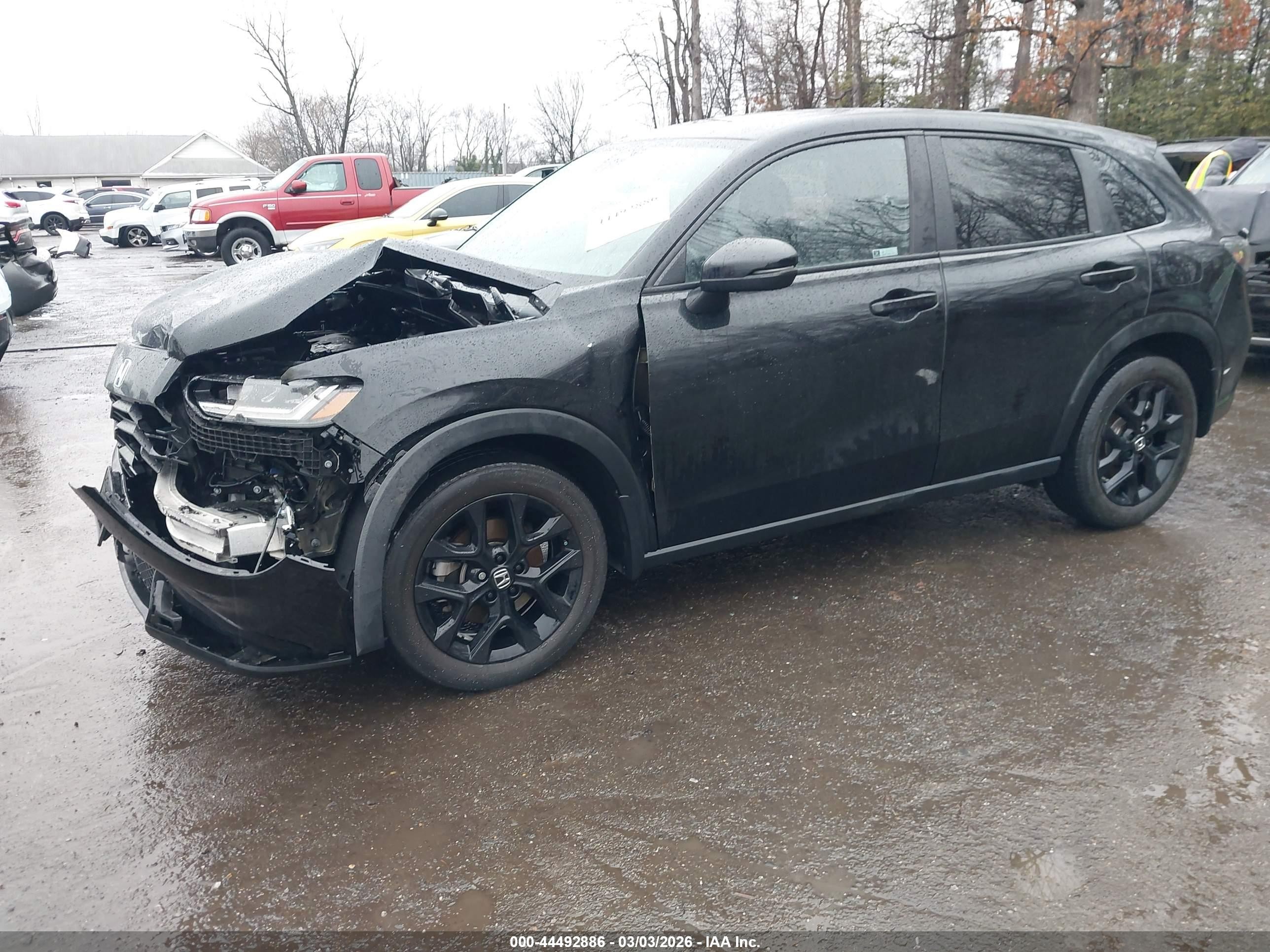 2024 Honda Hr-v Awd Sport/awd Sport W/o Bsi Черный vin: 3CZRZ2H52RM732482