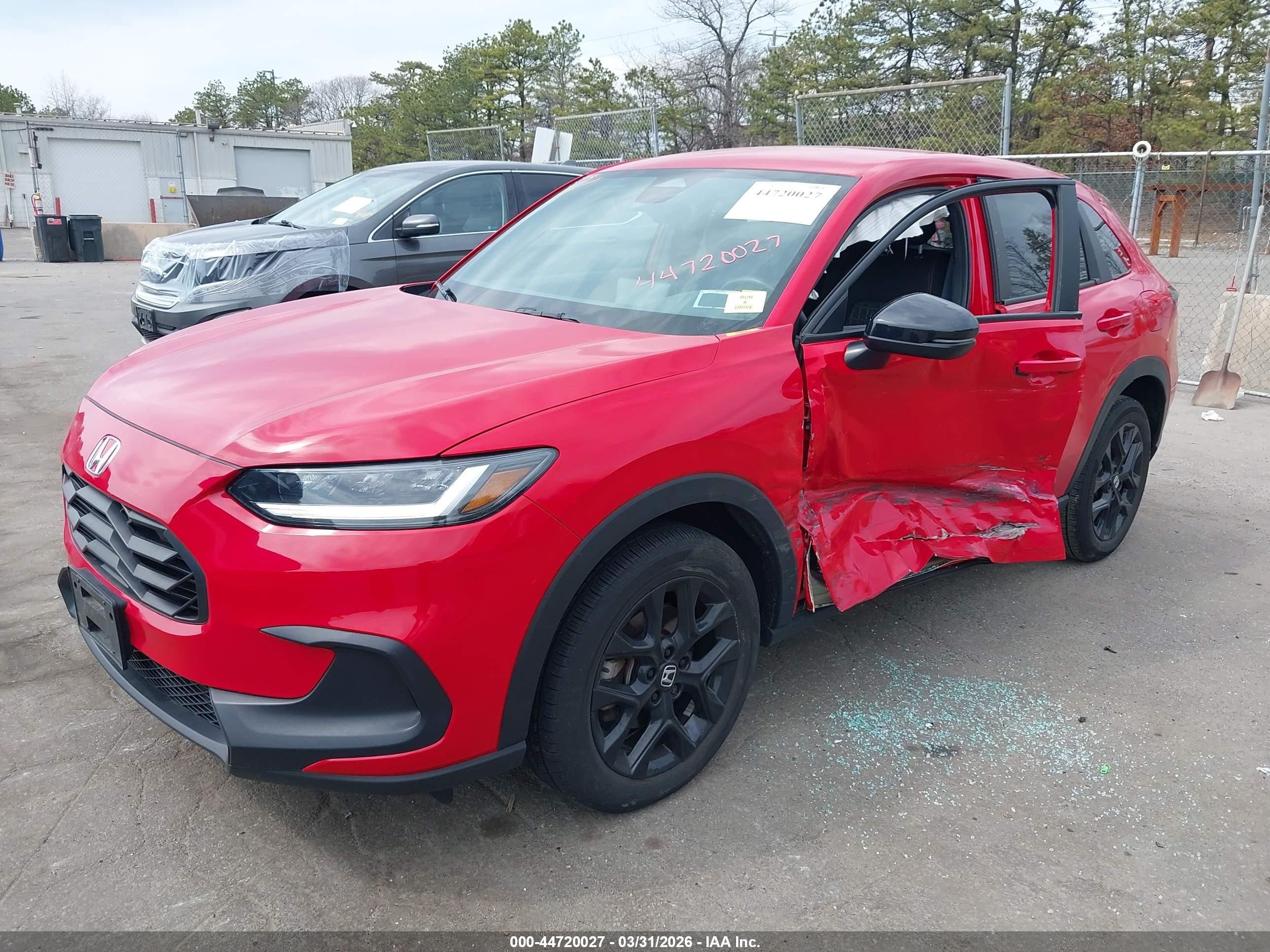 2024 Honda Hr-v Awd Sport/awd Sport W/o Bsi Red vin: 3CZRZ2H53RM742633