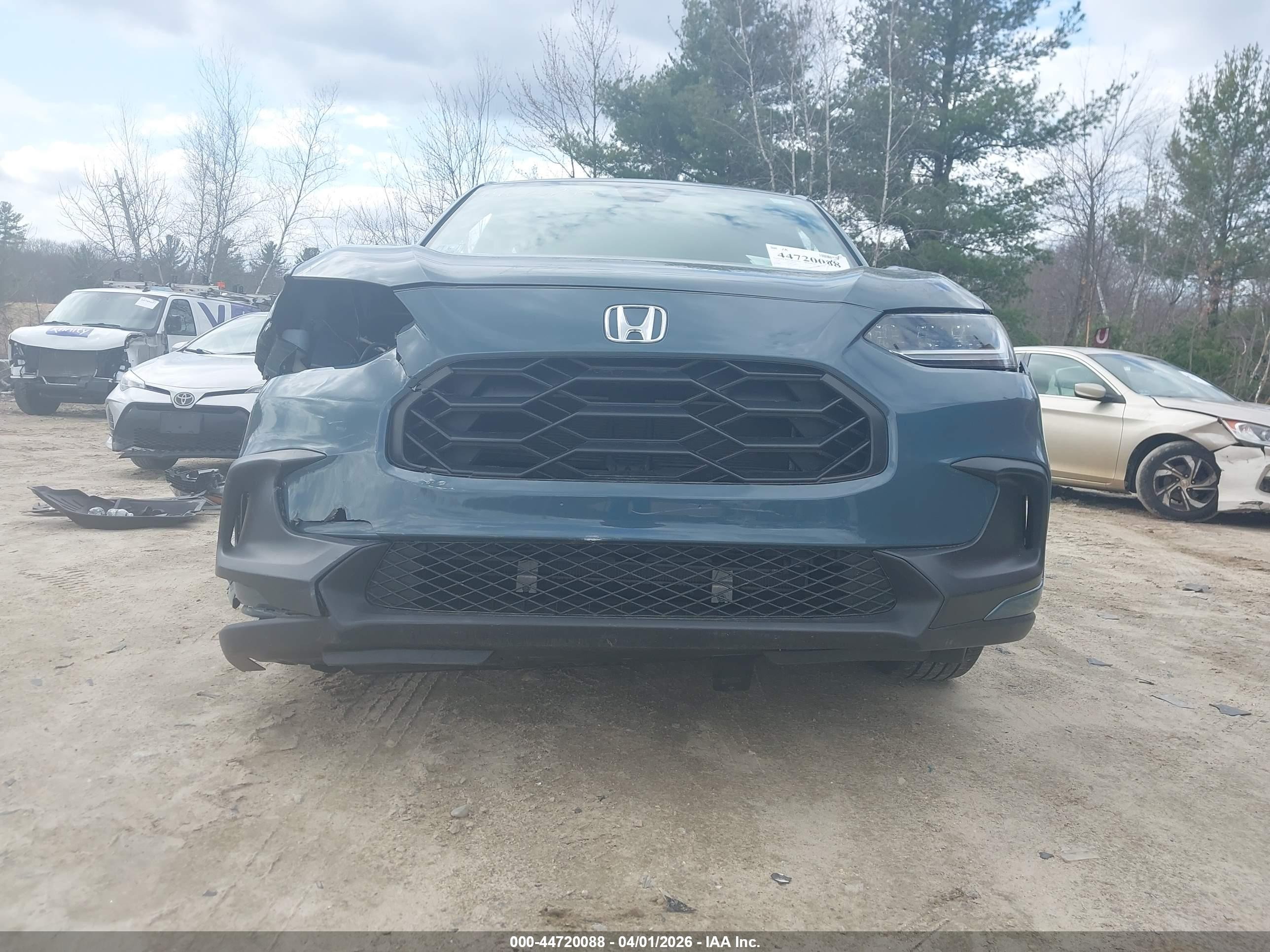 2024 Honda Hr-v Awd Sport/awd Sport W/o Bsi Blue vin: 3CZRZ2H55RM720570