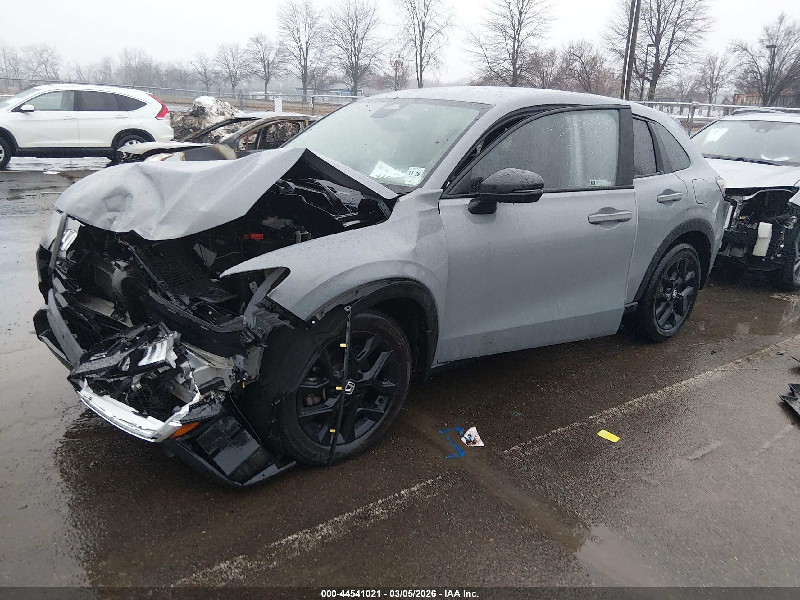 2024 Honda Hr-v Awd Sport/awd Sport W/o Bsi Gray vin: 3CZRZ2H5XRM729832