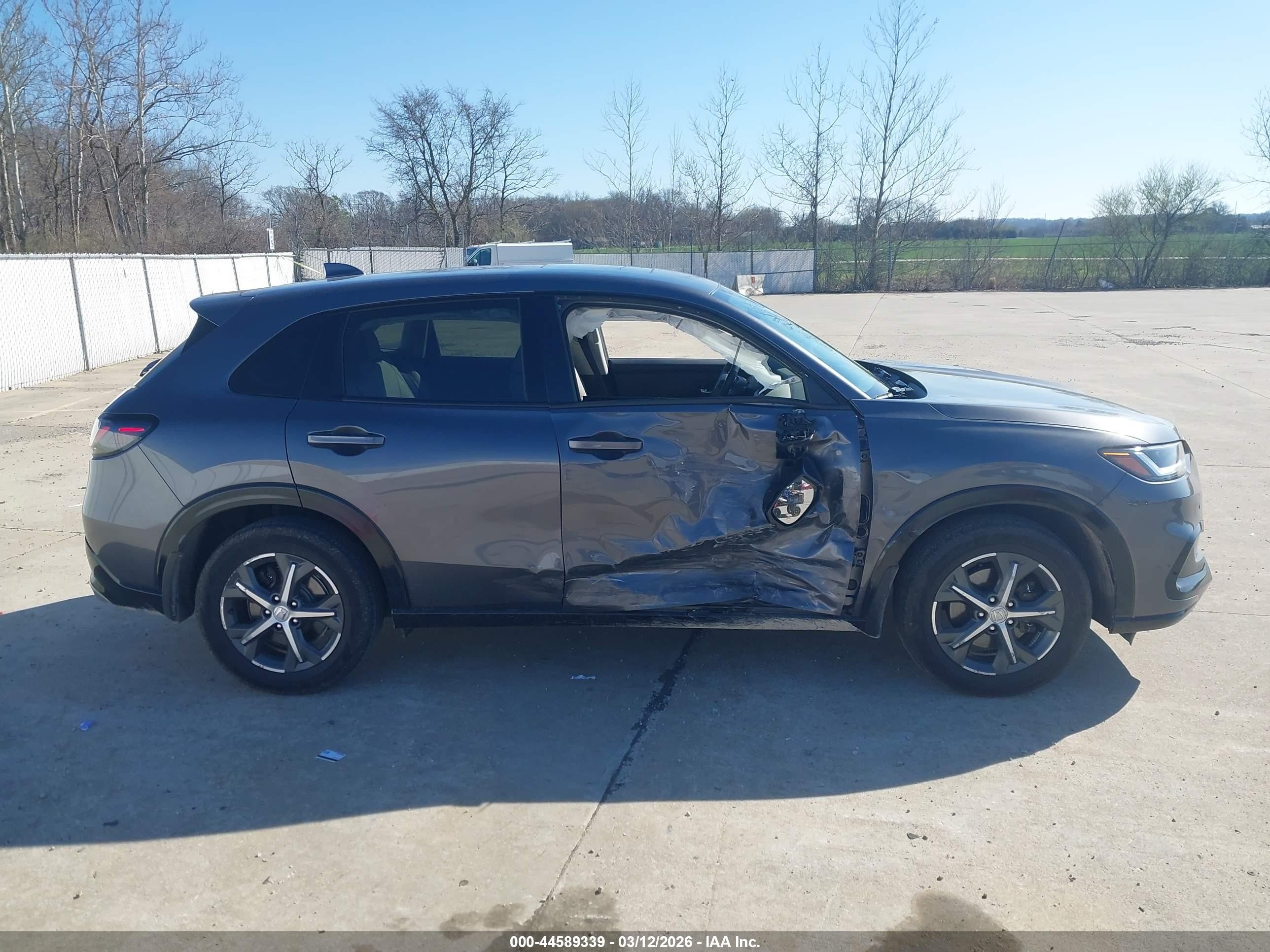 2024 Honda Hr-v Awd Ex-l/awd Ex-l W/o Bsi Gray vin: 3CZRZ2H70RM769208