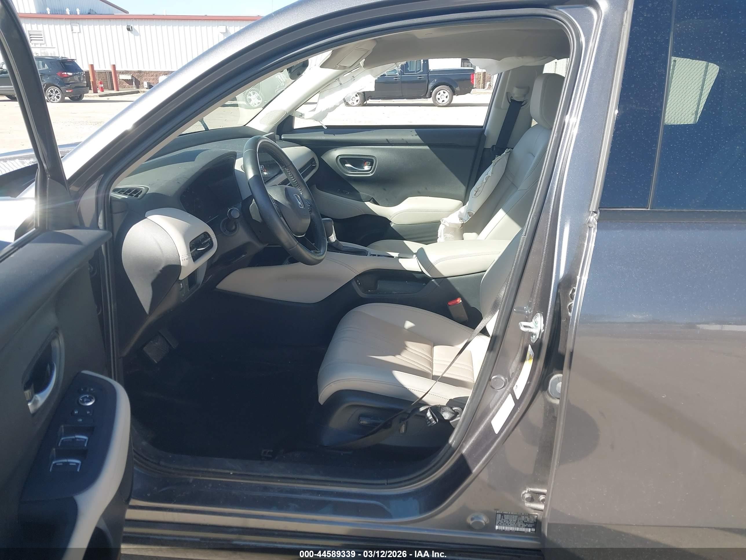 2024 Honda Hr-v Awd Ex-l/awd Ex-l W/o Bsi Gray vin: 3CZRZ2H70RM769208