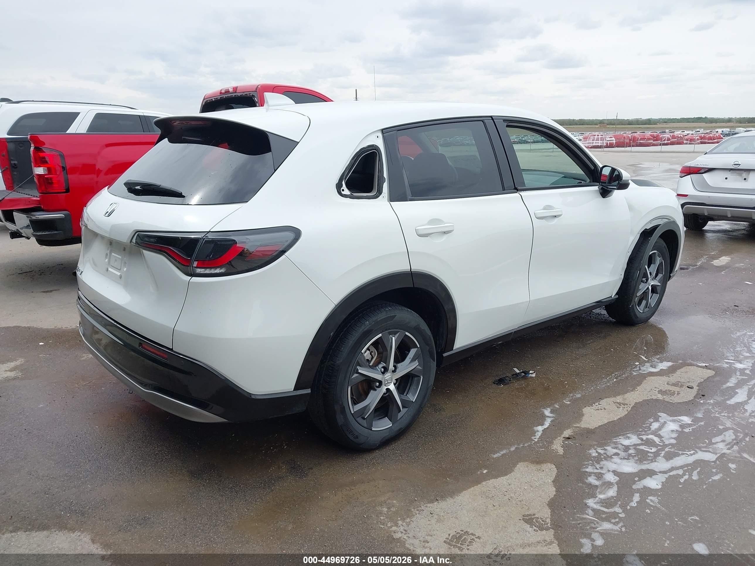2024 Honda Hr-v Awd Ex-l/awd Ex-l W/o Bsi Белый vin: 3CZRZ2H75RM741792