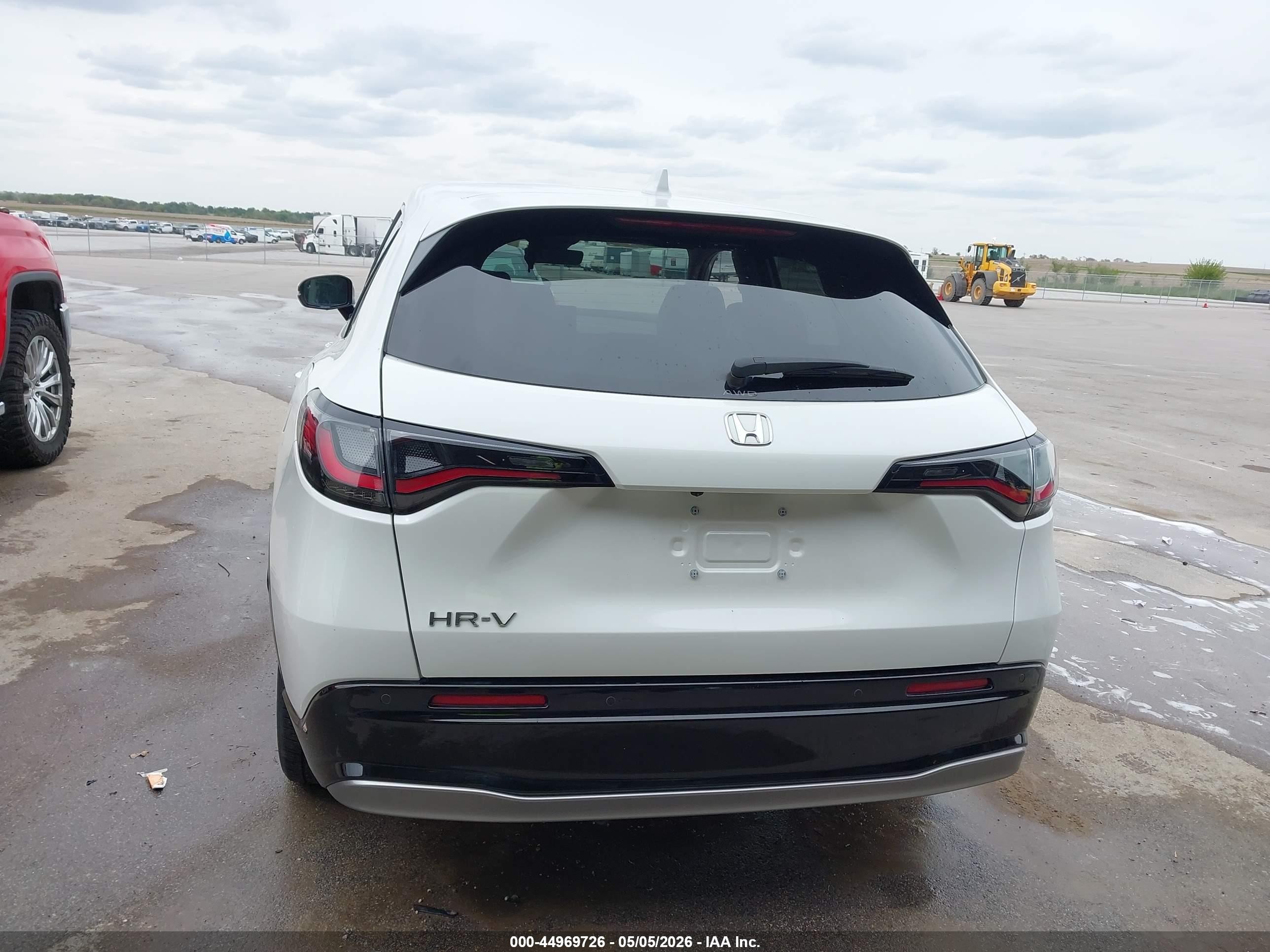 2024 Honda Hr-v Awd Ex-l/awd Ex-l W/o Bsi Белый vin: 3CZRZ2H75RM741792