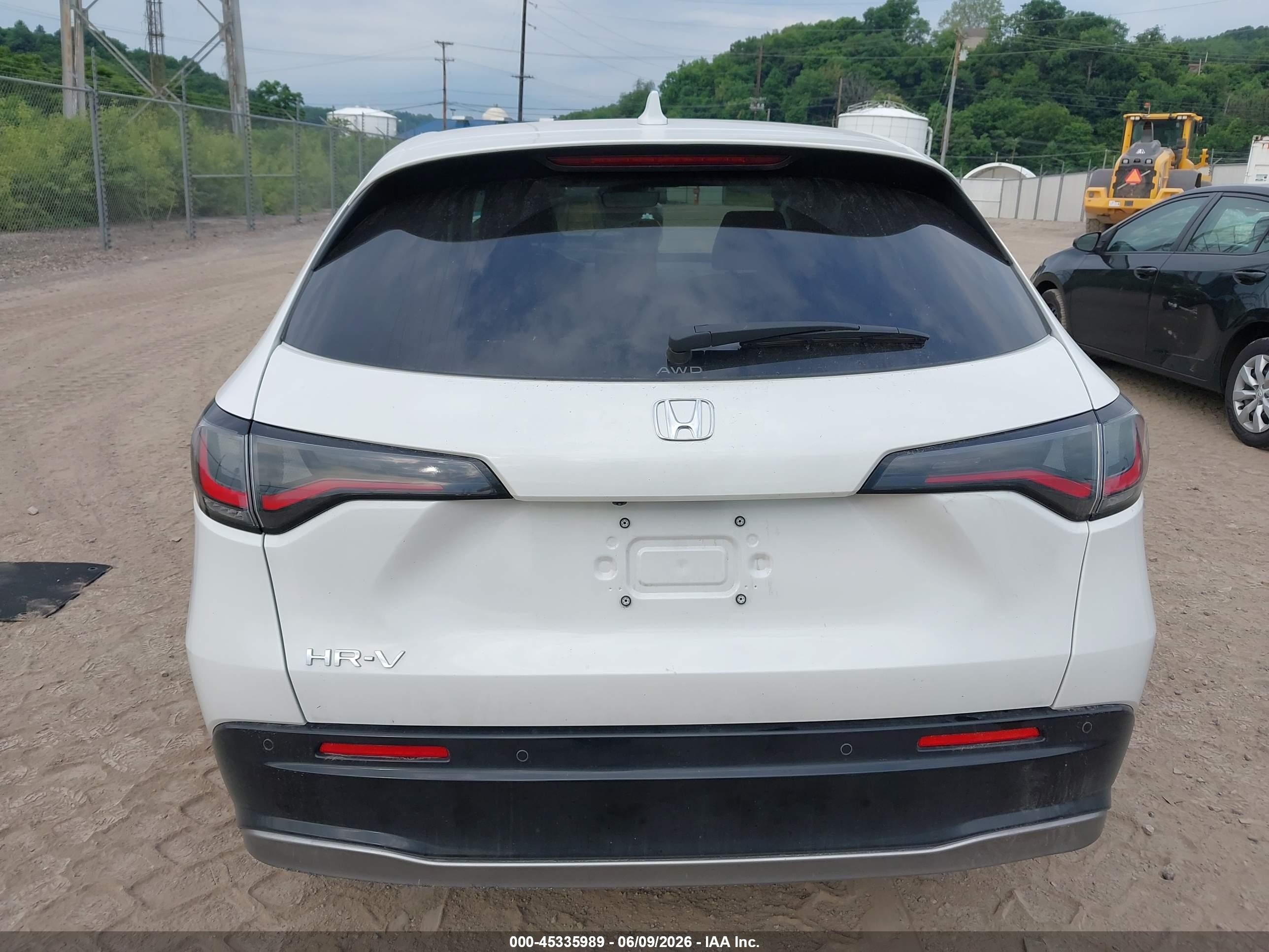 2026 Honda Hr-v Awd Ex-l White vin: 3CZRZ2H76TM732865