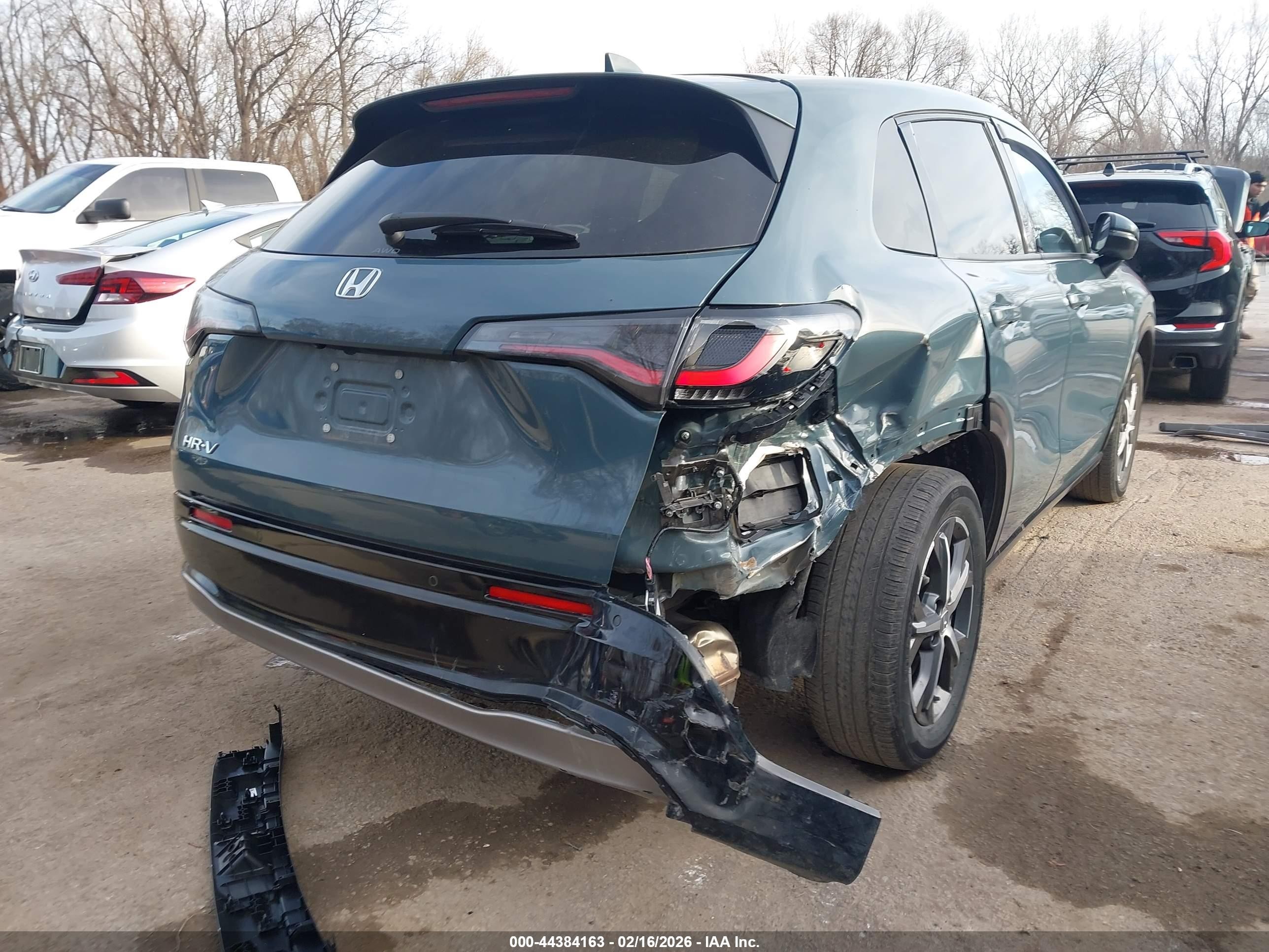 2024 Honda Hr-v Awd Ex-l/awd Ex-l W/o Bsi Blue vin: 3CZRZ2H79RM779445