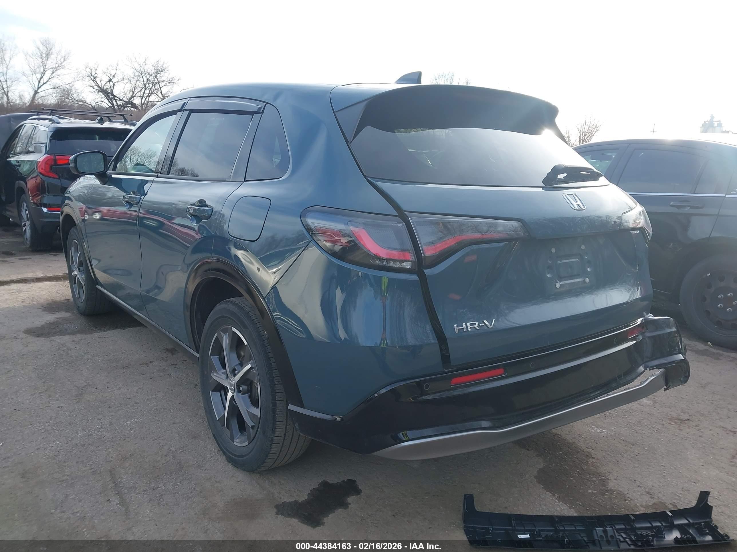 2024 Honda Hr-v Awd Ex-l/awd Ex-l W/o Bsi Blue vin: 3CZRZ2H79RM779445