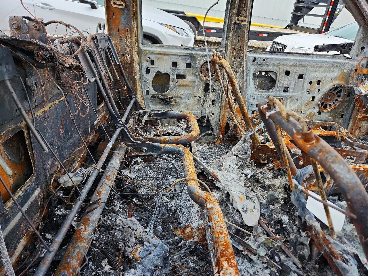 2008 Dodge Ram 2500 St Burn vin: 3D3KS28A58G112853