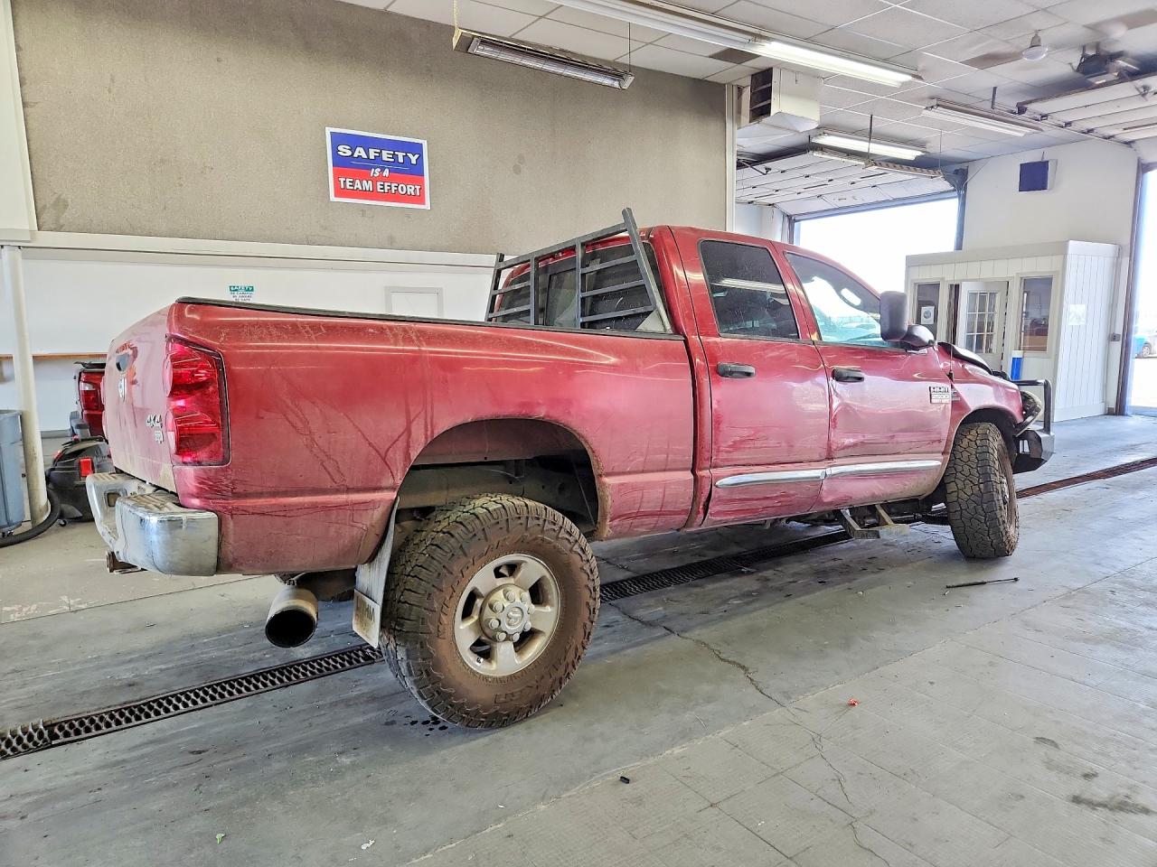 2007 Dodge Ram 2500 St Burgundy vin: 3D3KS28A87G783173