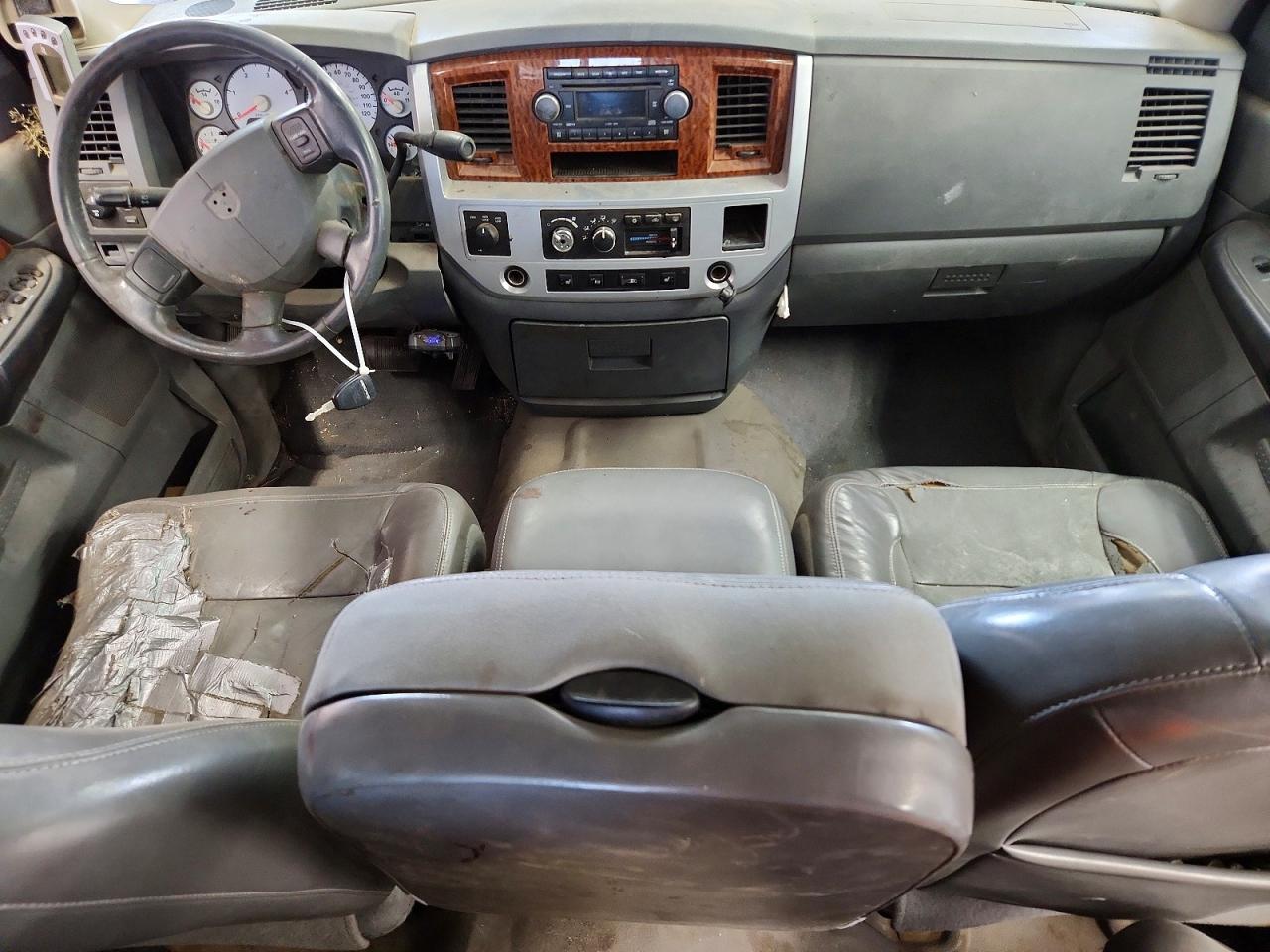 2007 Dodge Ram 2500 St Burgundy vin: 3D3KS28A87G783173