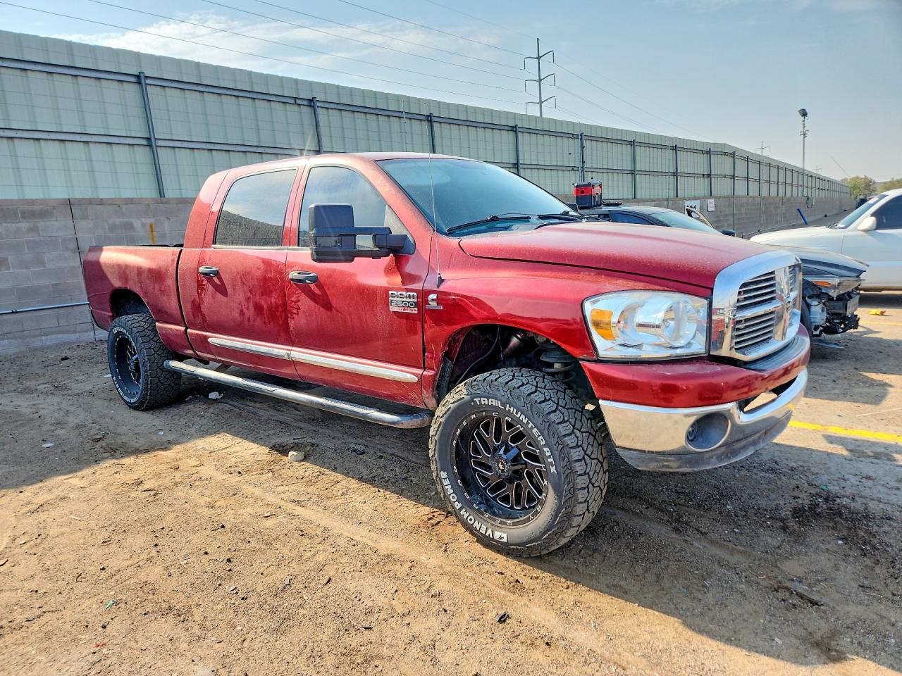 2008 Dodge Ram 2500 Red vin: 3D3KS29A48G219066