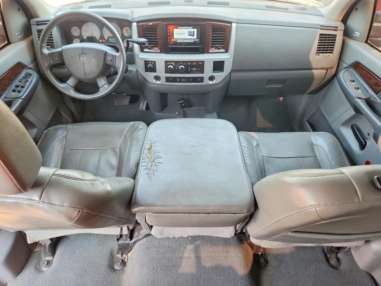 2008 Dodge Ram 2500 Red vin: 3D3KS29A48G219066