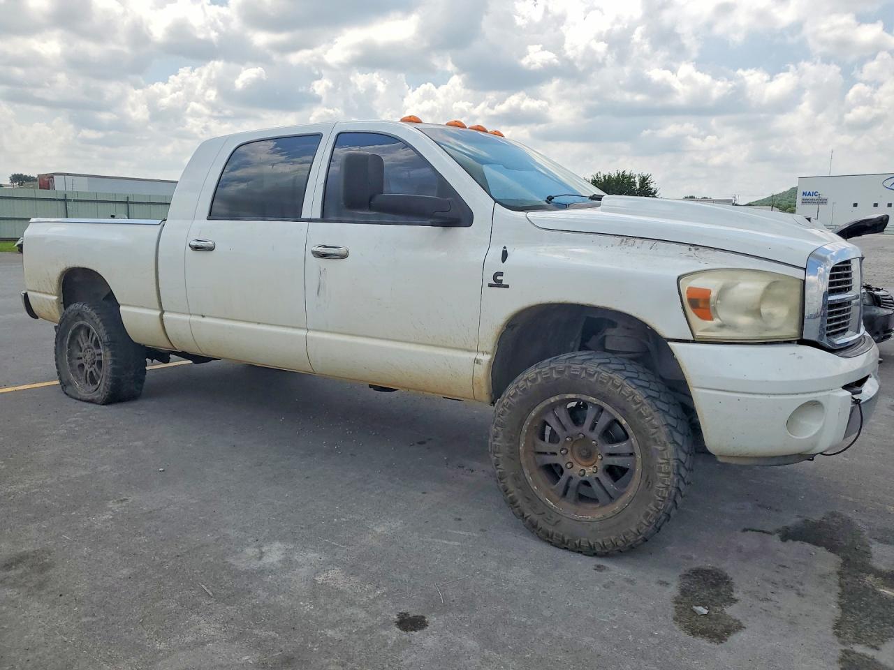2006 Dodge Ram 2500 White vin: 3D3KS29C96G162782