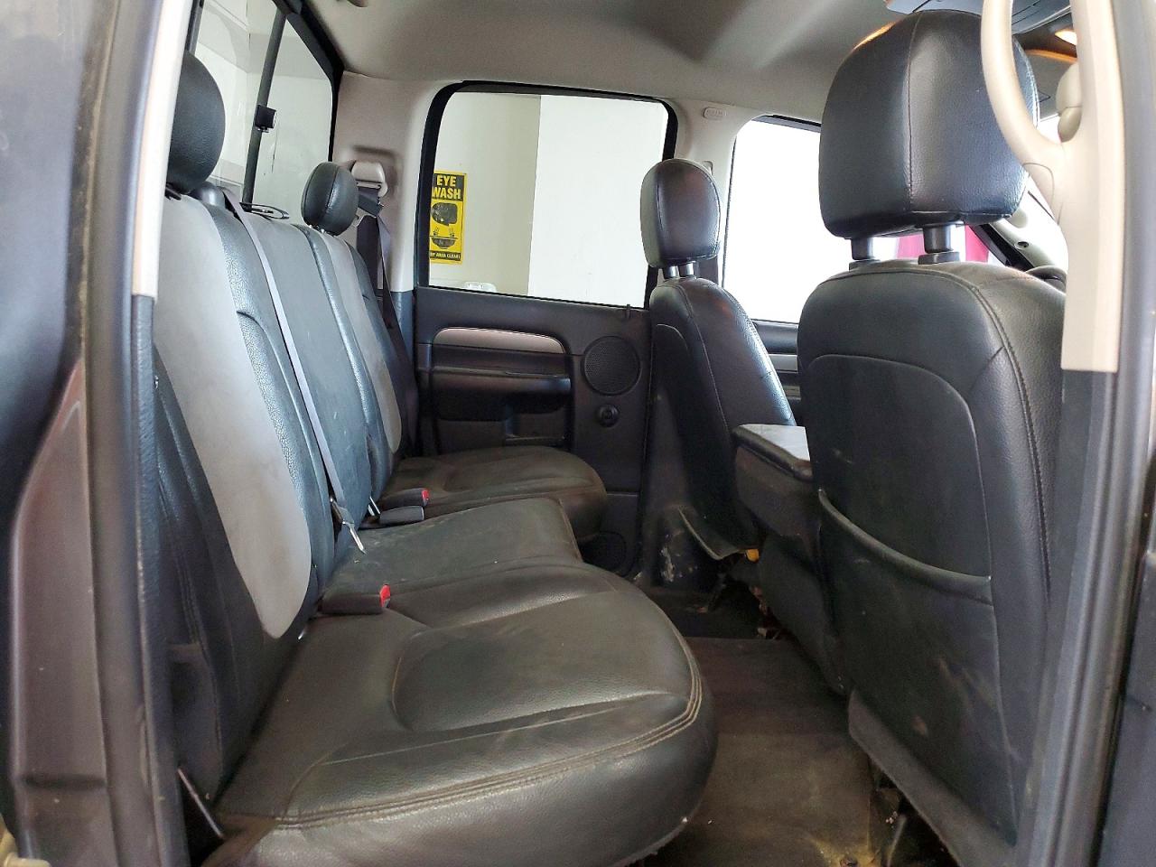 2004 Dodge Ram 3500 St Gray vin: 3D3LU38C74G114460