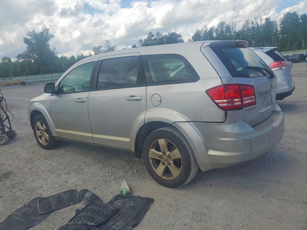 2009 Dodge Journey Se Silver vin: 3D4GG47B19T249581