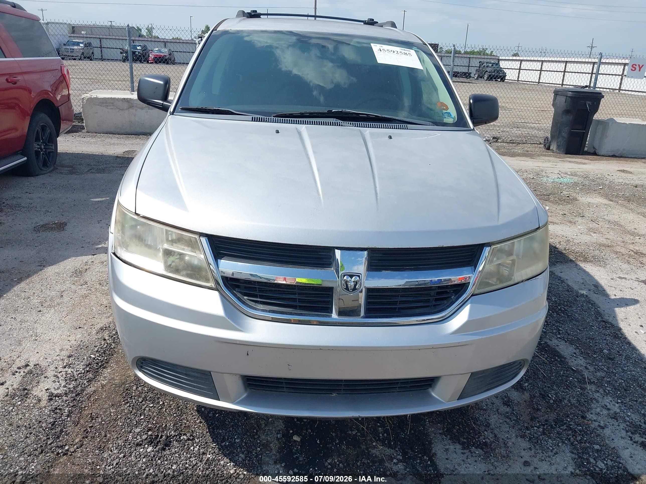 2009 Dodge Journey Se Silver vin: 3D4GG47B59T185755