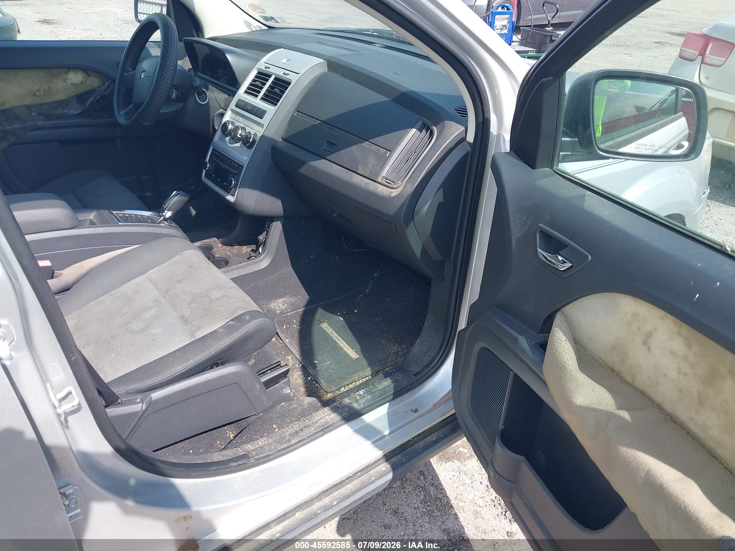 2009 Dodge Journey Se Silver vin: 3D4GG47B59T185755