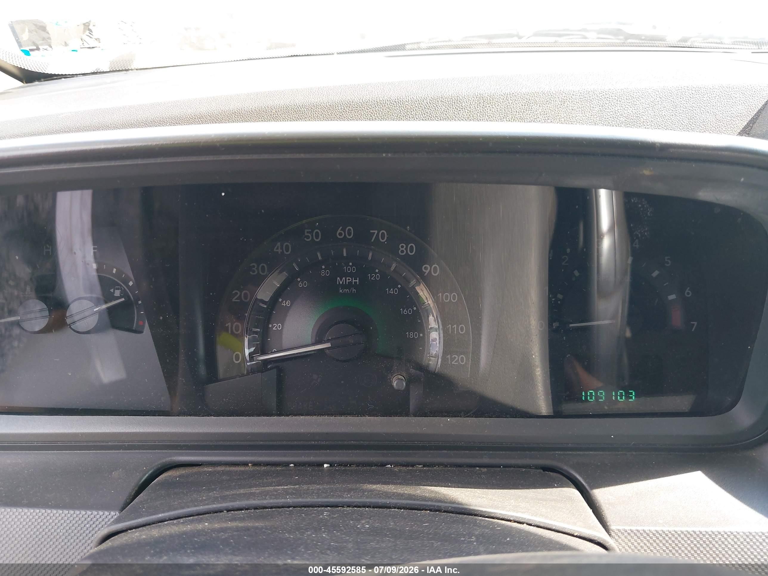 2009 Dodge Journey Se Silver vin: 3D4GG47B59T185755