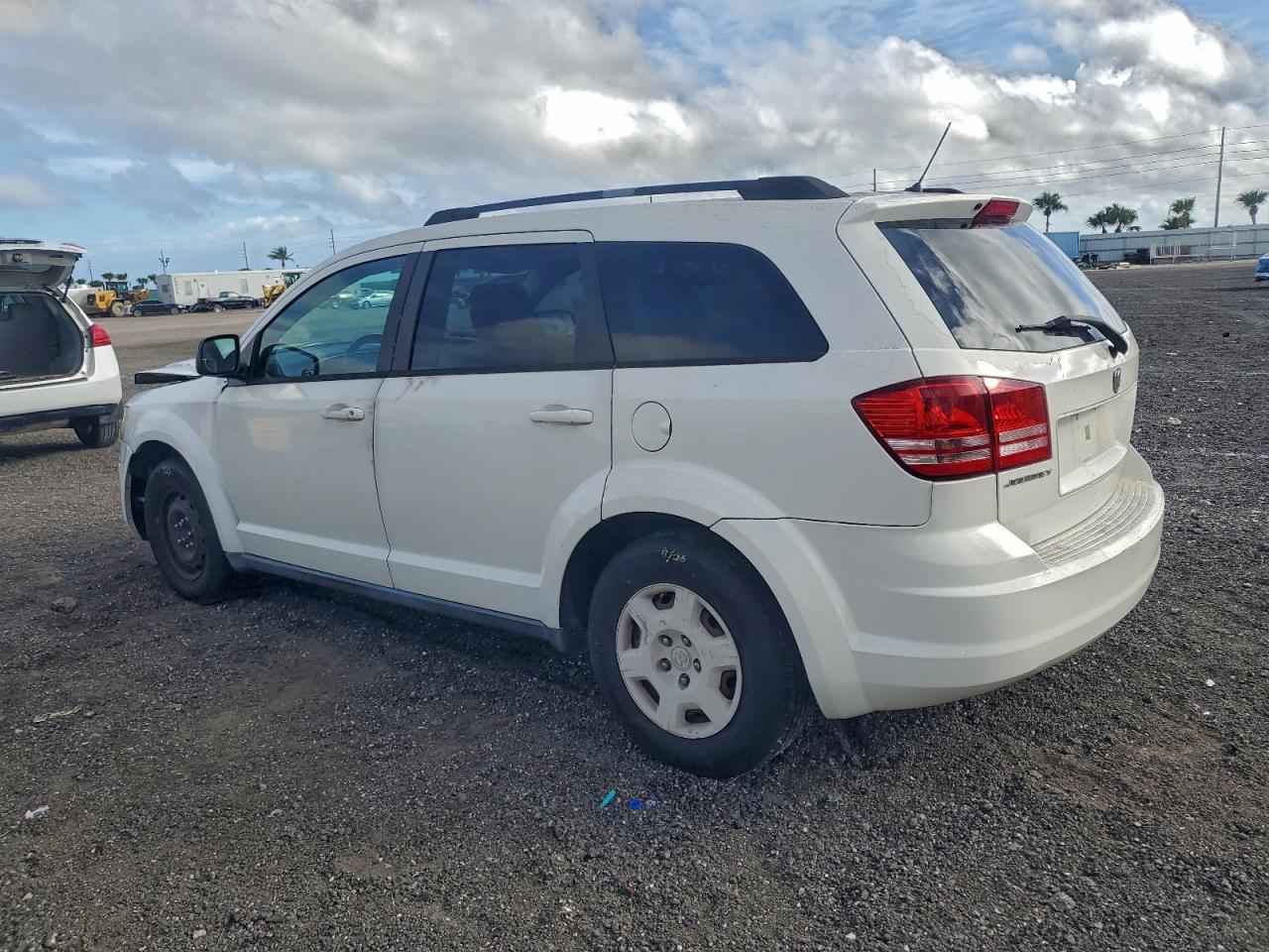 2009 Dodge Journey Se White vin: 3D4GG47B99T220121