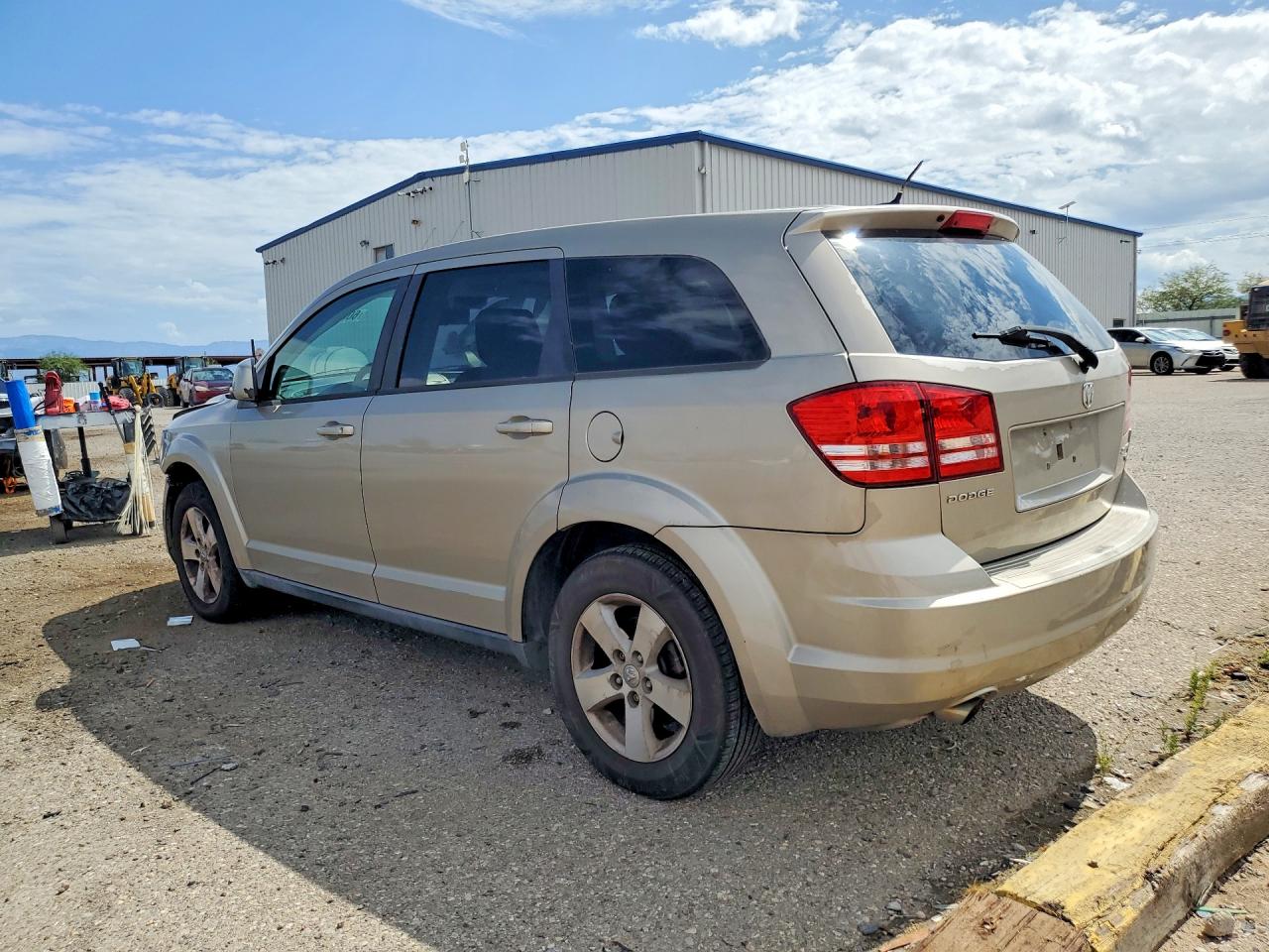 2009 Dodge Journey Sxt Gold vin: 3D4GG57V29T568391