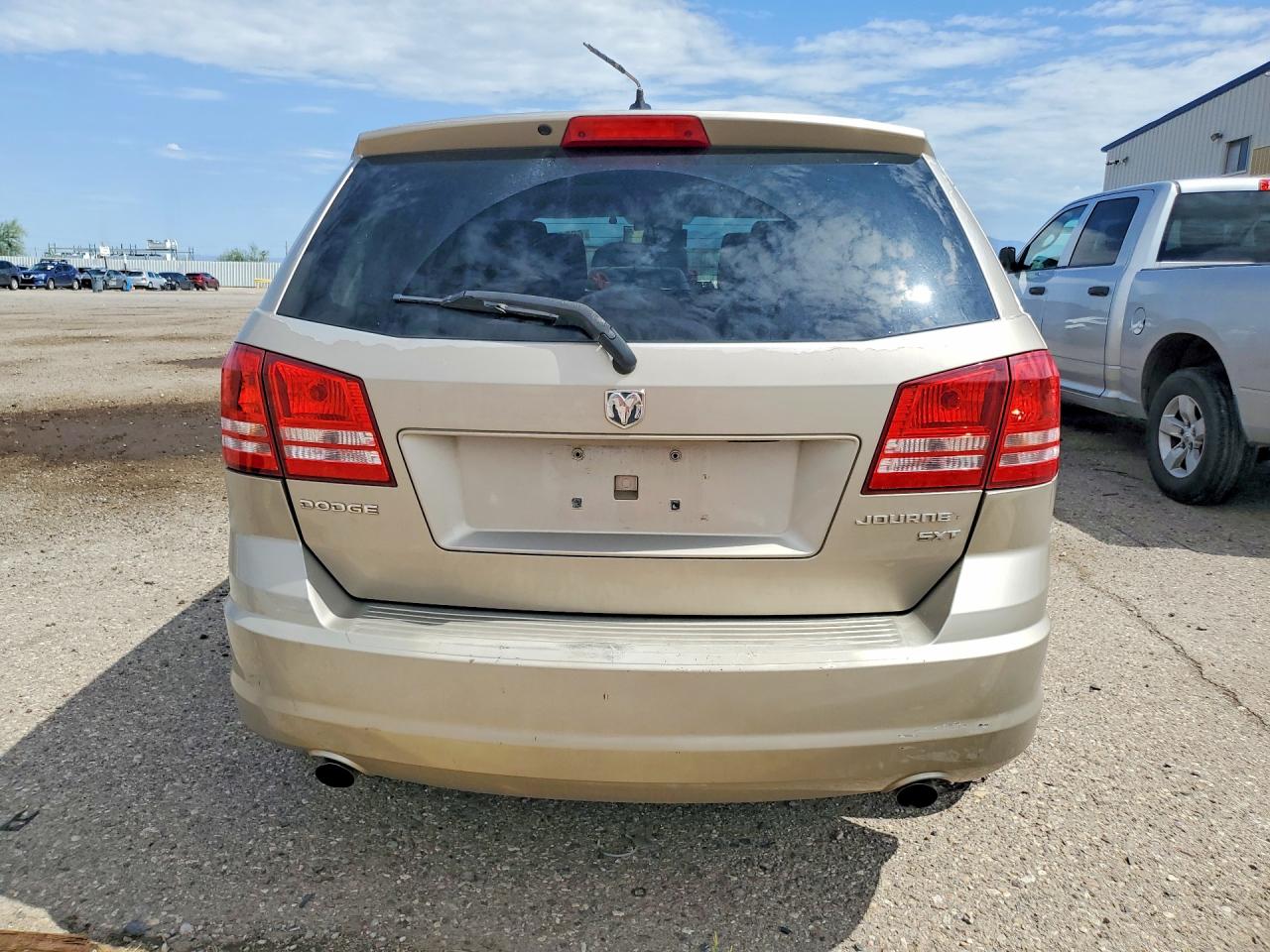 2009 Dodge Journey Sxt Gold vin: 3D4GG57V29T568391