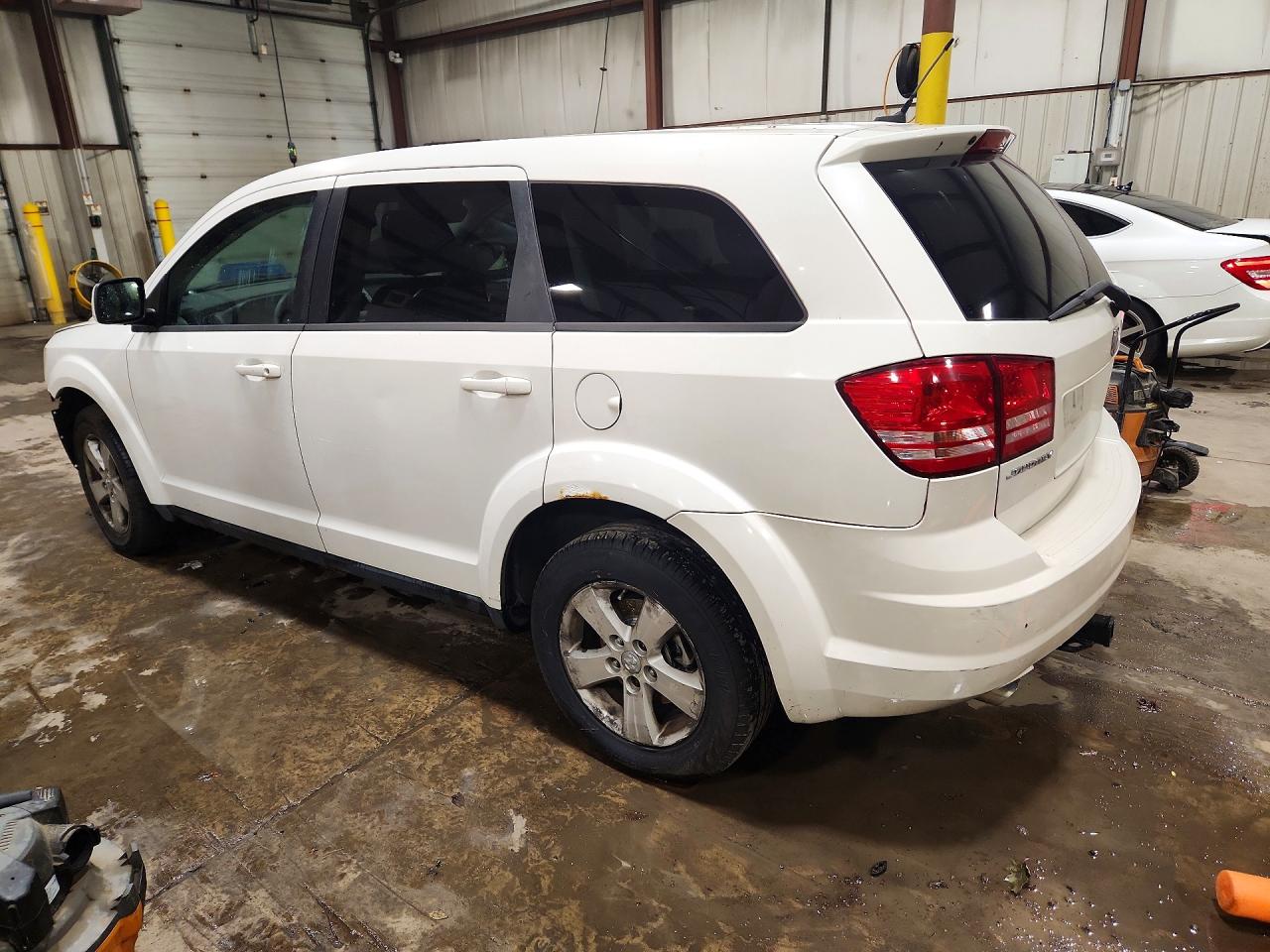2009 Dodge Journey Sxt White vin: 3D4GG57V59T200447