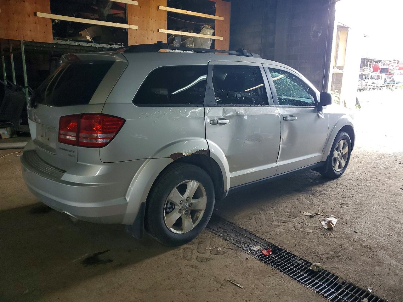 2009 Dodge Journey Silver vin: 3D4GG57V59T617633
