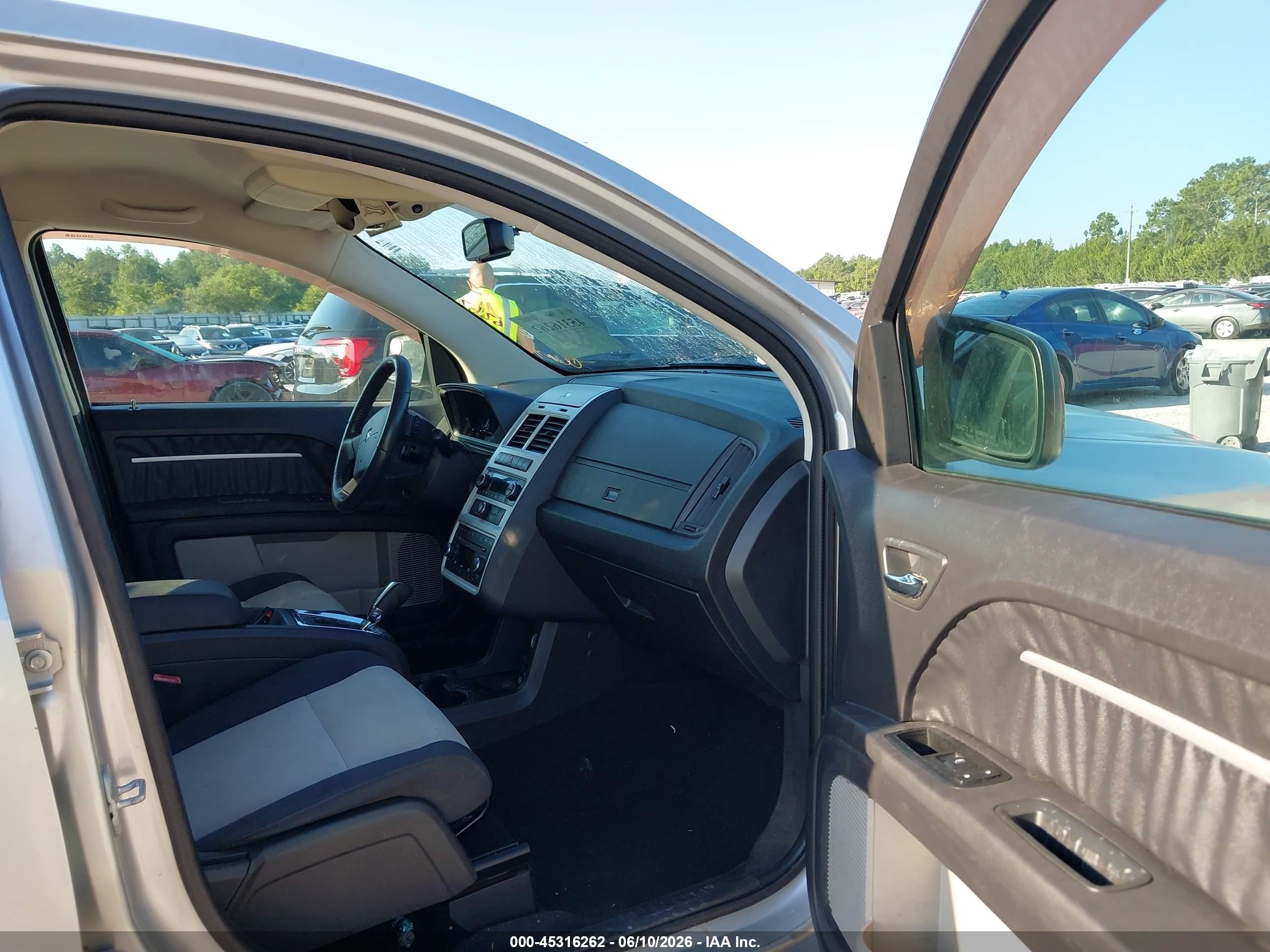 2009 Dodge Journey Sxt Silver vin: 3D4GG57V79T577975