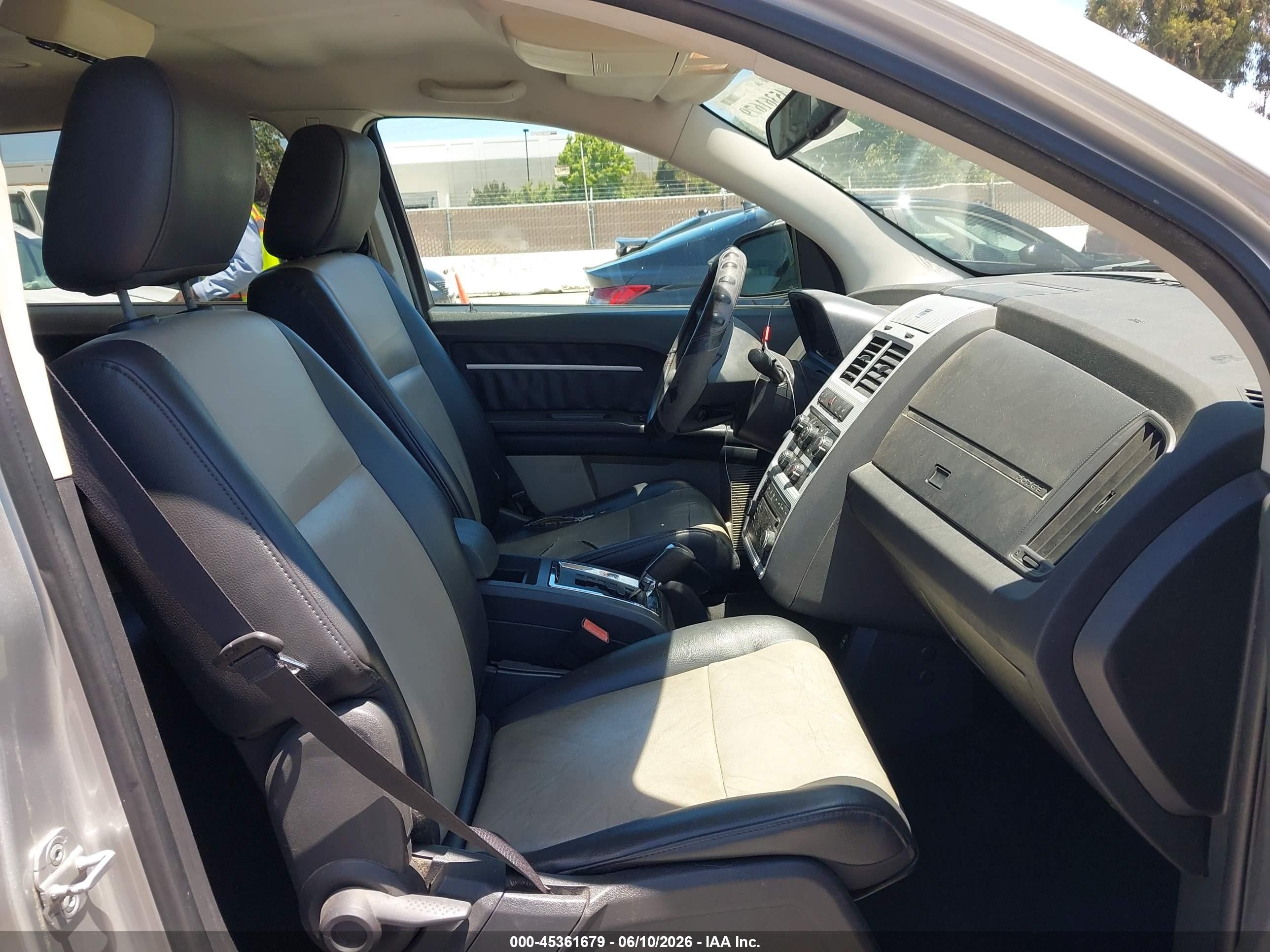 2009 Dodge Journey Sxt Silver vin: 3D4GG57VX9T230785