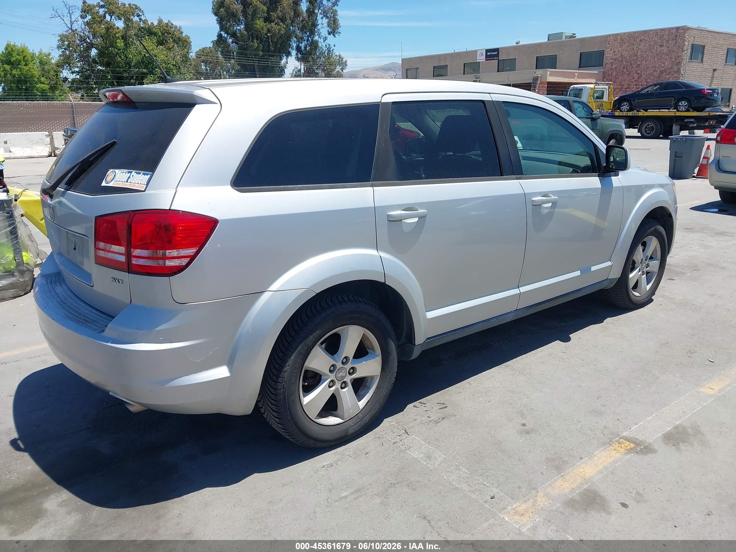 2009 Dodge Journey Sxt Silver vin: 3D4GG57VX9T230785