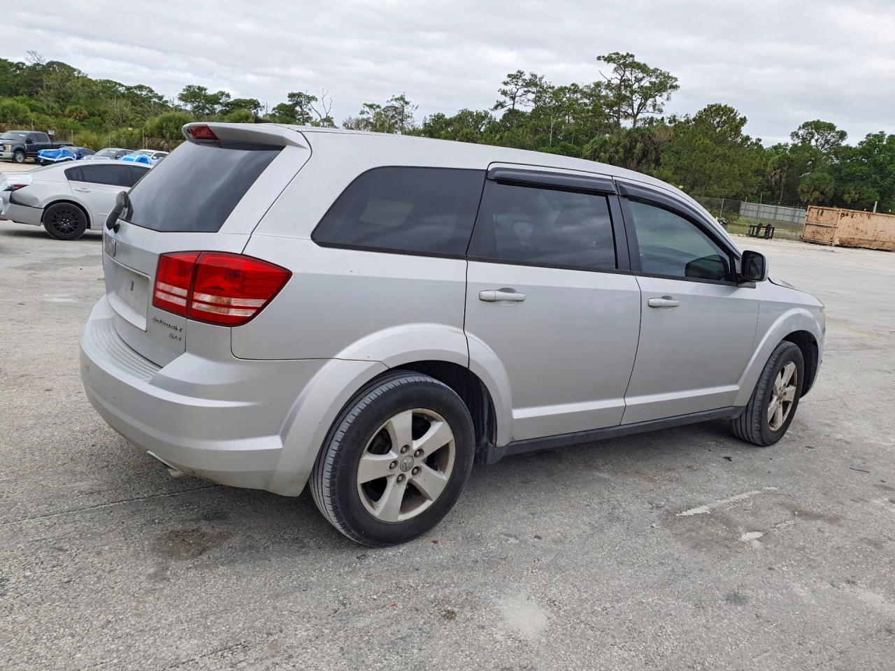 2009 Dodge Journey Sxt Серебряный vin: 3D4GG57VX9T506995