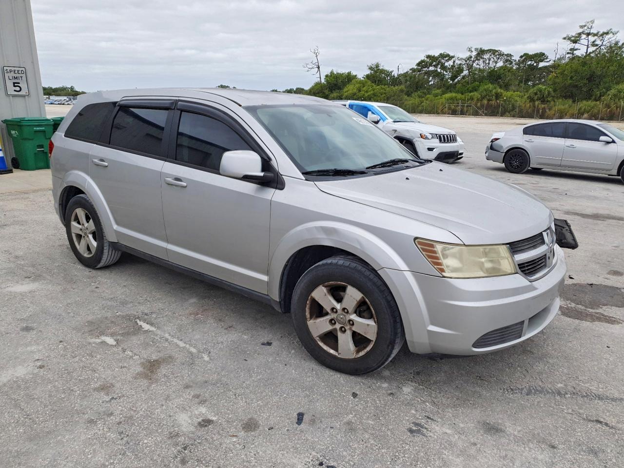 2009 Dodge Journey Sxt Серебряный vin: 3D4GG57VX9T506995