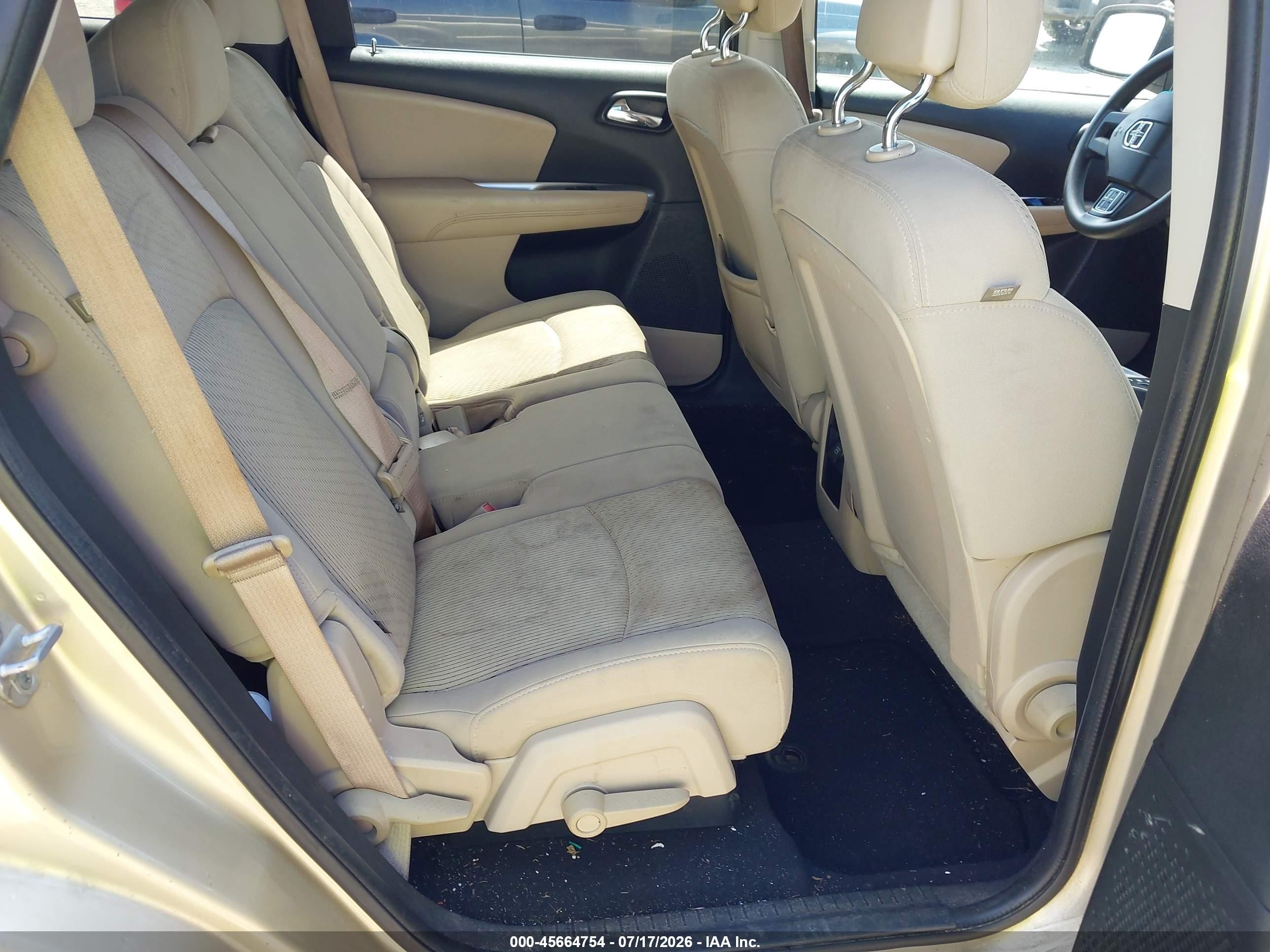2011 Dodge Journey Mainstreet Gold vin: 3D4PG1FG0BT558170