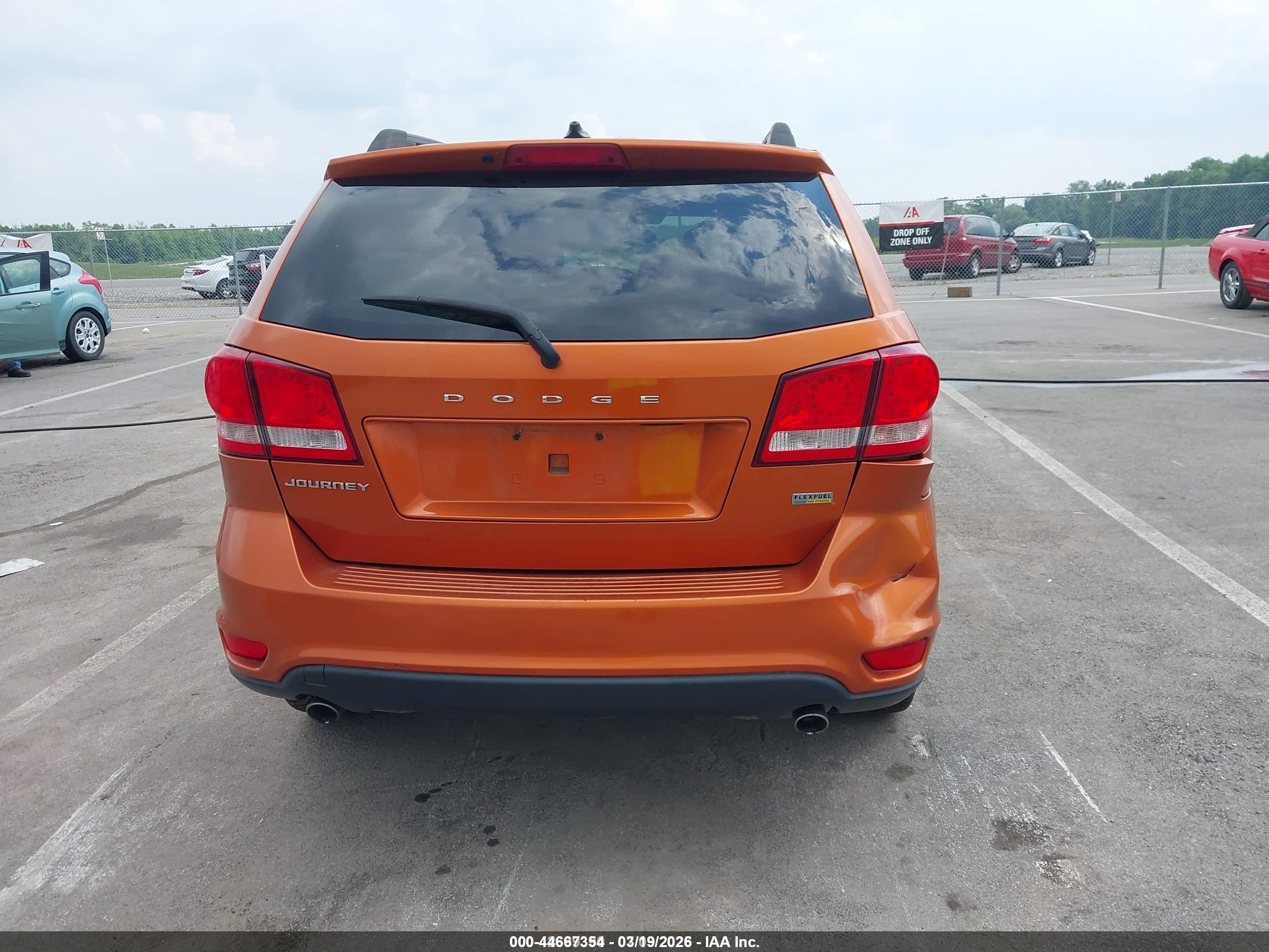 2011 Dodge Journey Mainstreet Orange vin: 3D4PG1FG7BT540894