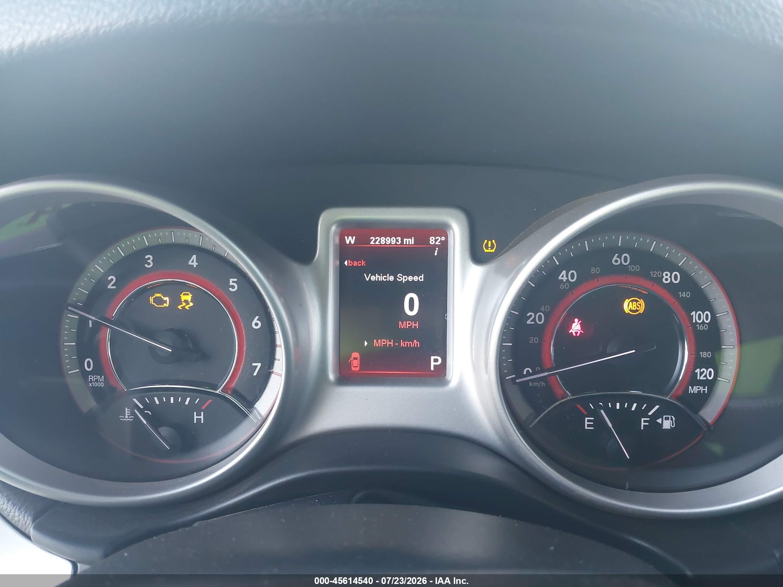 2011 Dodge Journey Mainstreet Золотой vin: 3D4PG1FG9BT525250