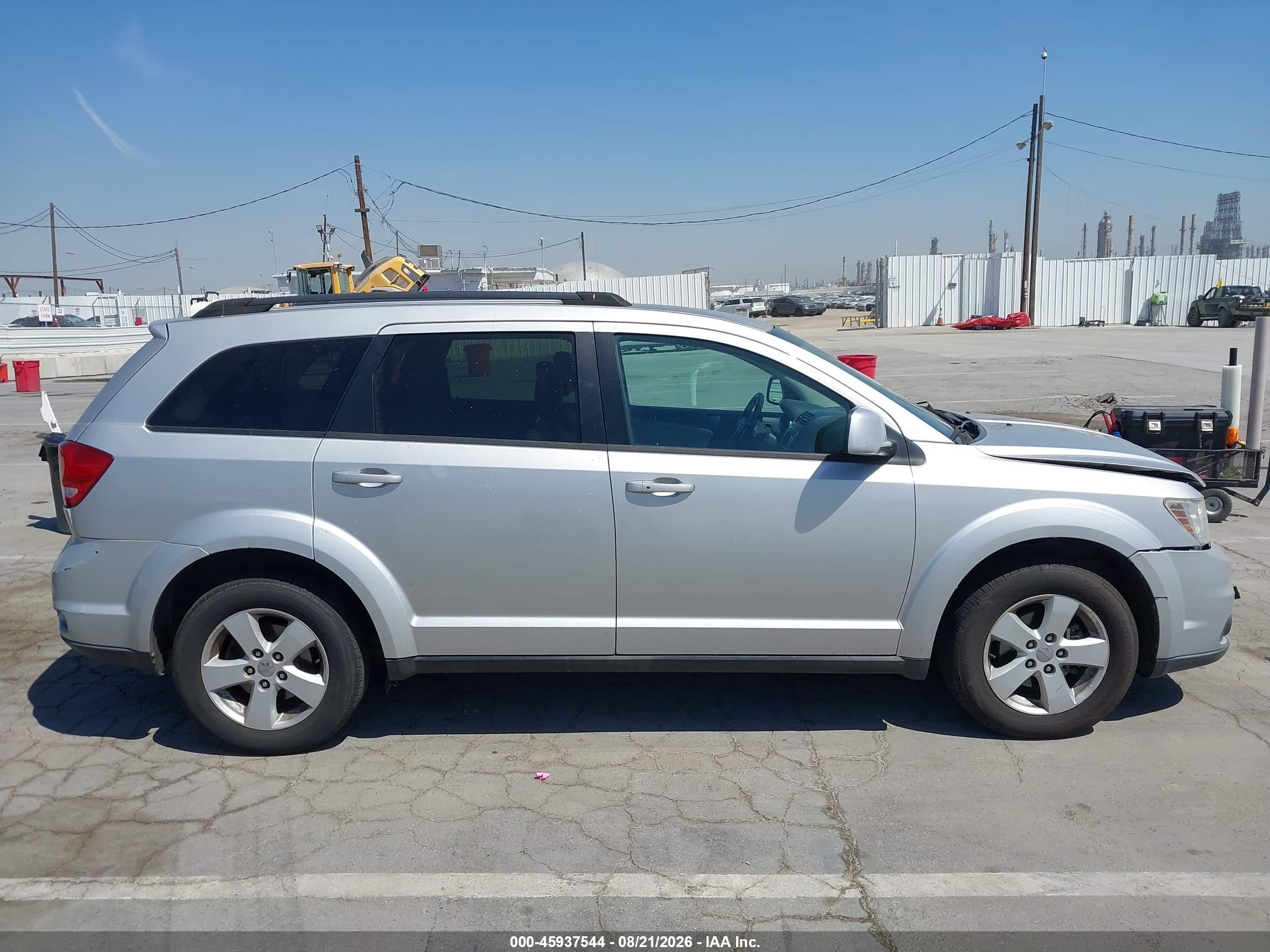 2011 Dodge Journey Mainstreet Silver vin: 3D4PG1FG9BT561536