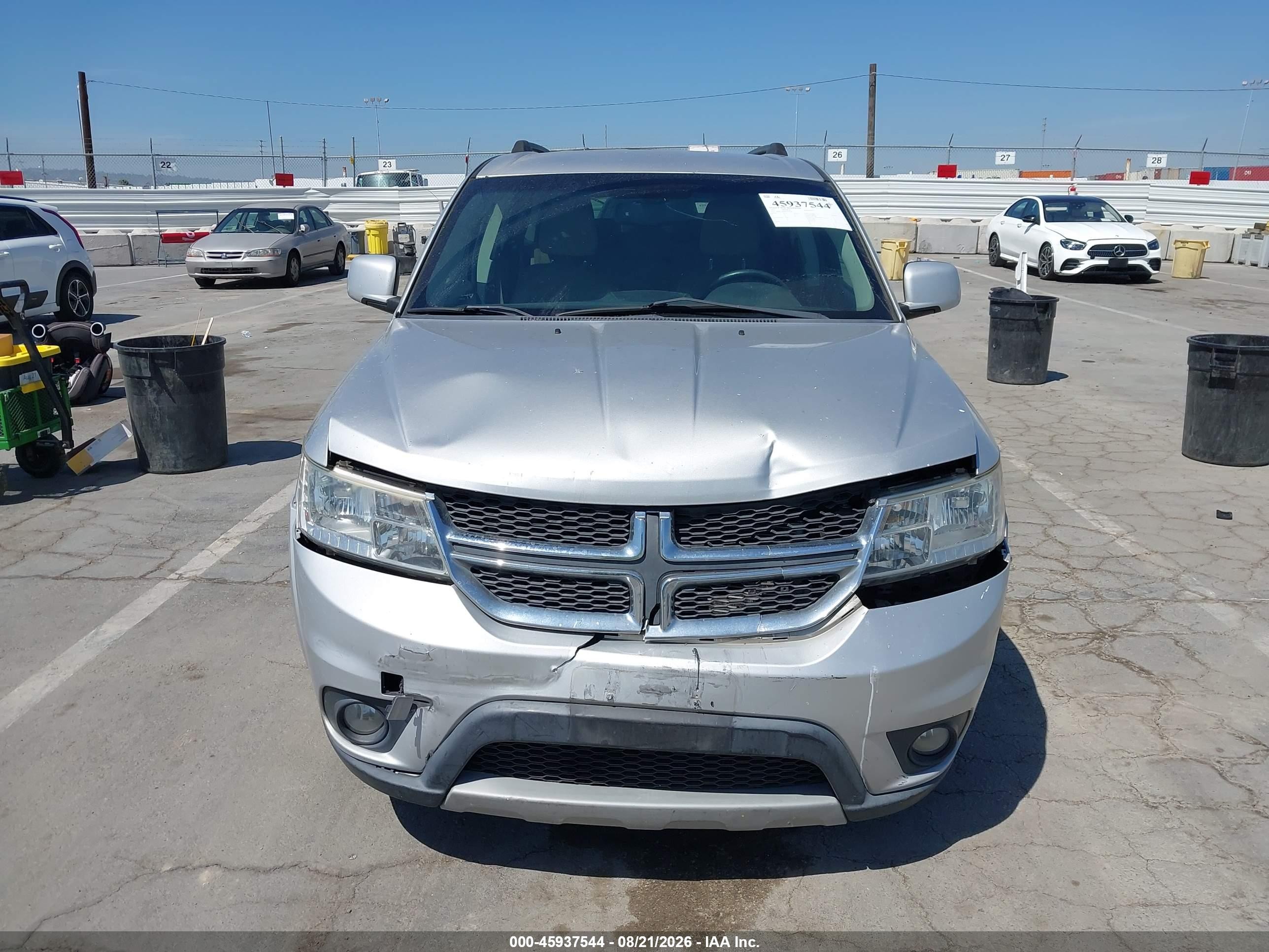 2011 Dodge Journey Mainstreet Silver vin: 3D4PG1FG9BT561536