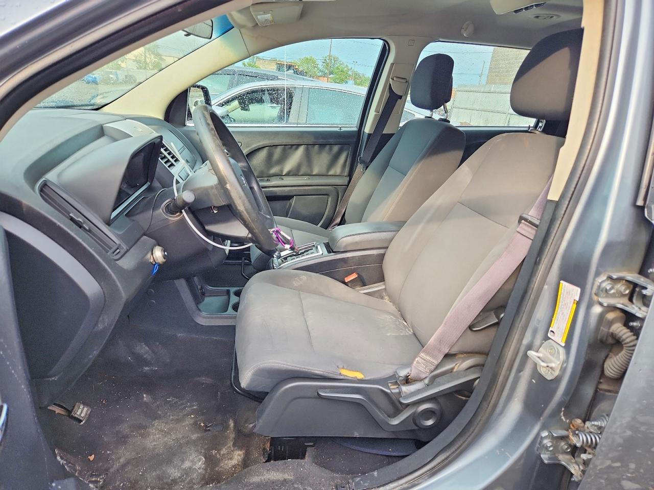 2010 Dodge Journey Se Gray vin: 3D4PG4FB1AT257525