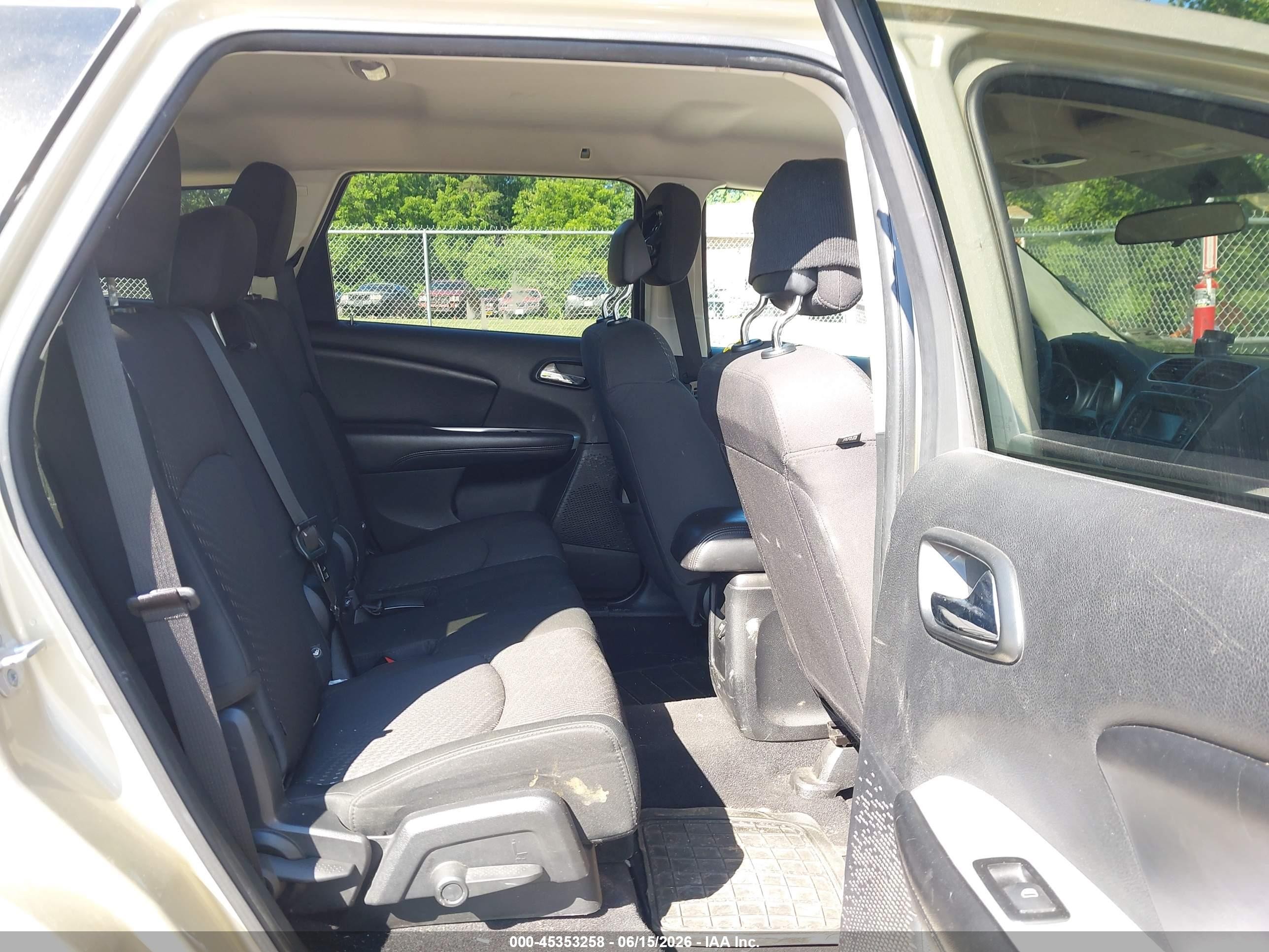 2011 Dodge Journey Express Gold vin: 3D4PG4FB3BT534404