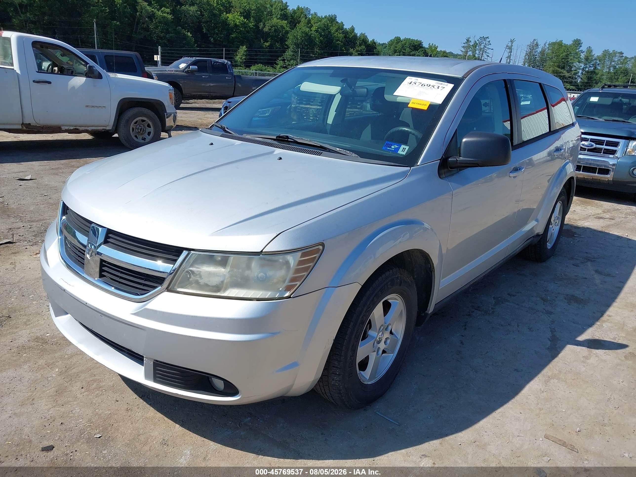2010 Dodge Journey Se Silver vin: 3D4PG4FB5AT163924